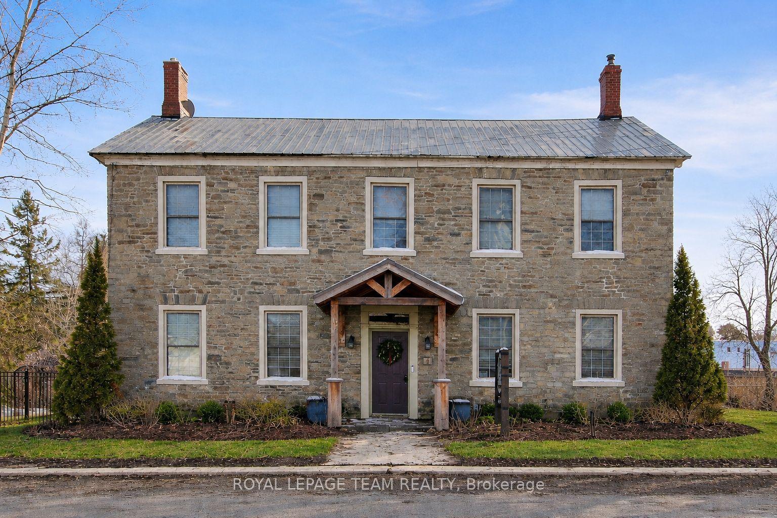 6 Spencer Street S — photo 1