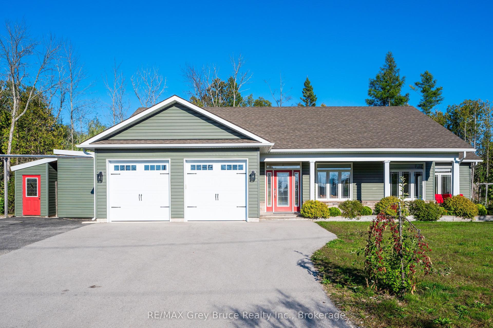 10 WILLIAMSON Place, South Bruce Peninsula — Detached for sale, photo 1