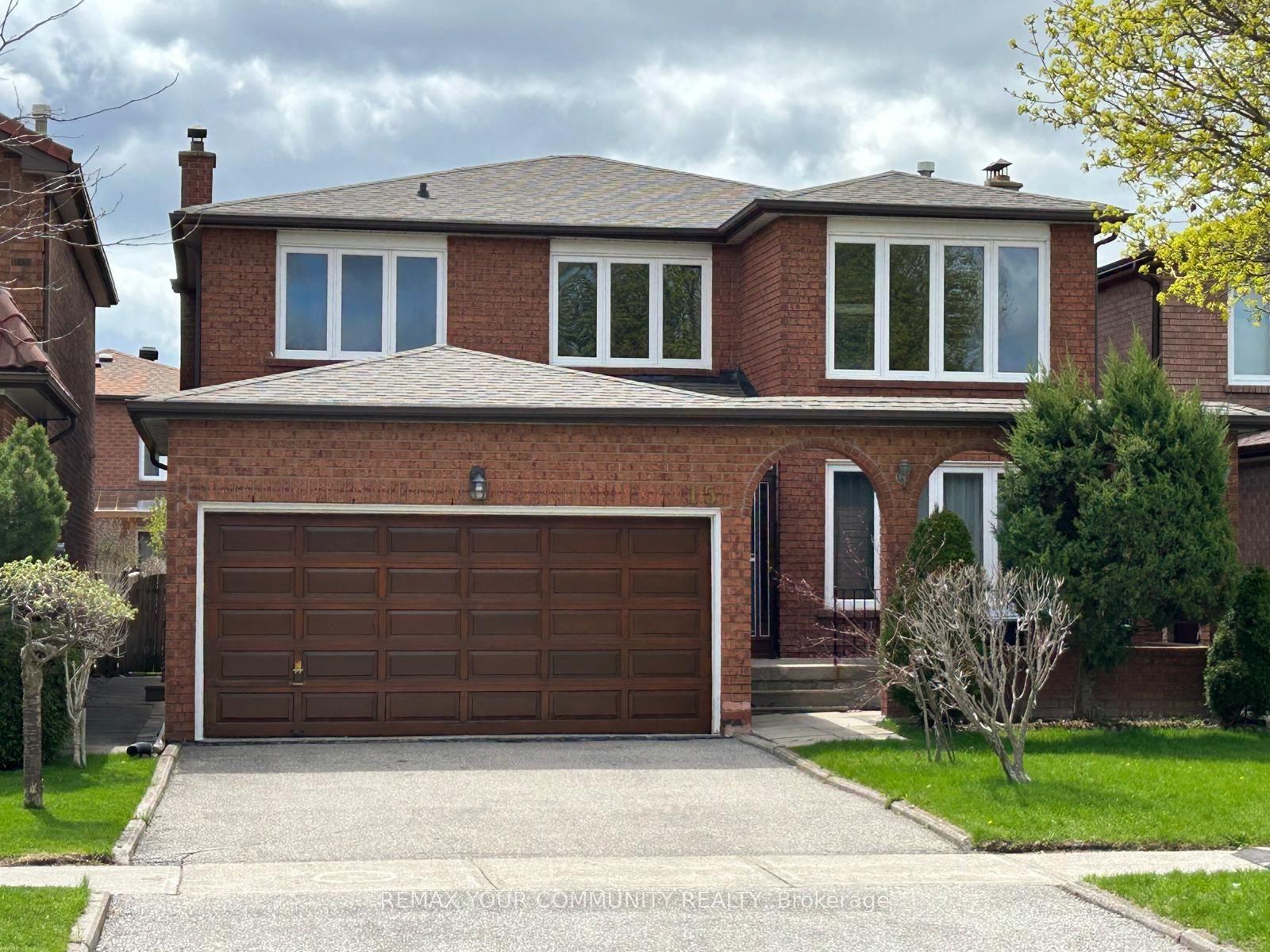 15 Sanwood Boulevard — photo 1