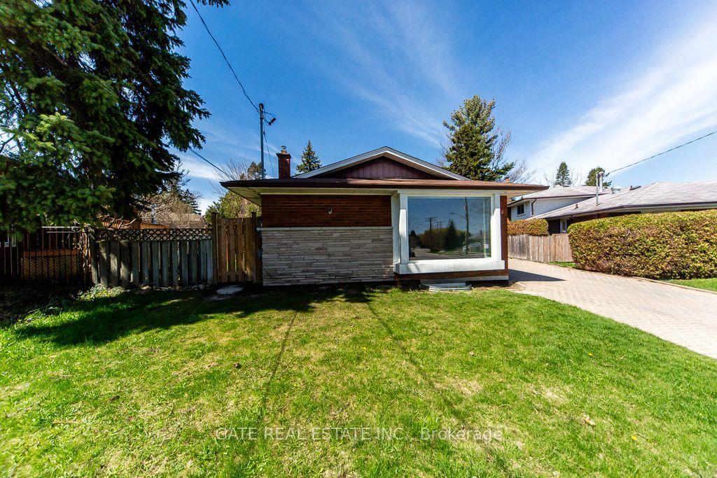 14 Amarillo Drive Lower Level #Lower Level, Toronto — Detached for lease, photo 1
