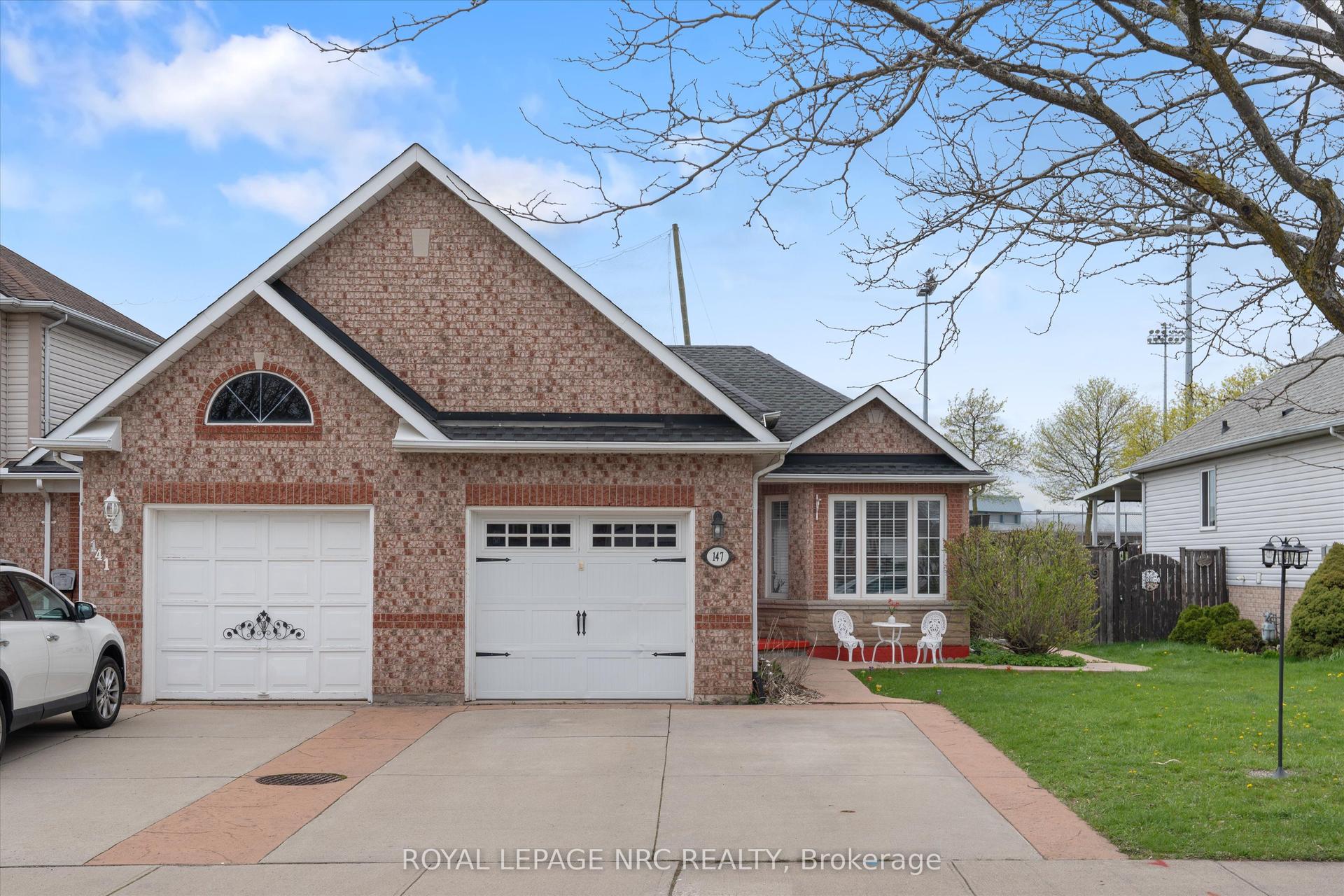 147 St. Lawrence Drive, Welland — Semi-Detached for sale, photo 1
