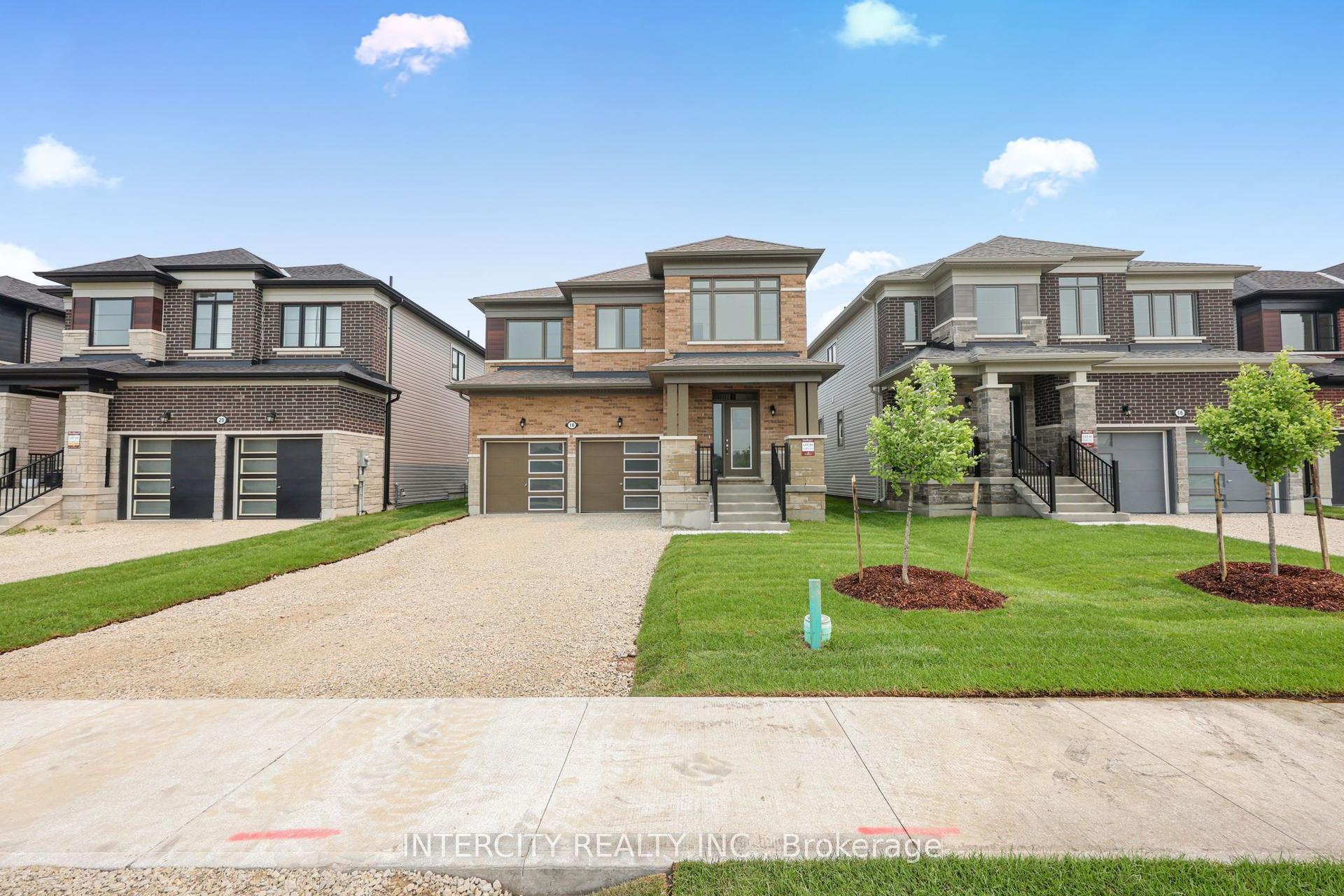 18 Legacy Circle, Wasaga Beach — Detached for sale, photo 1