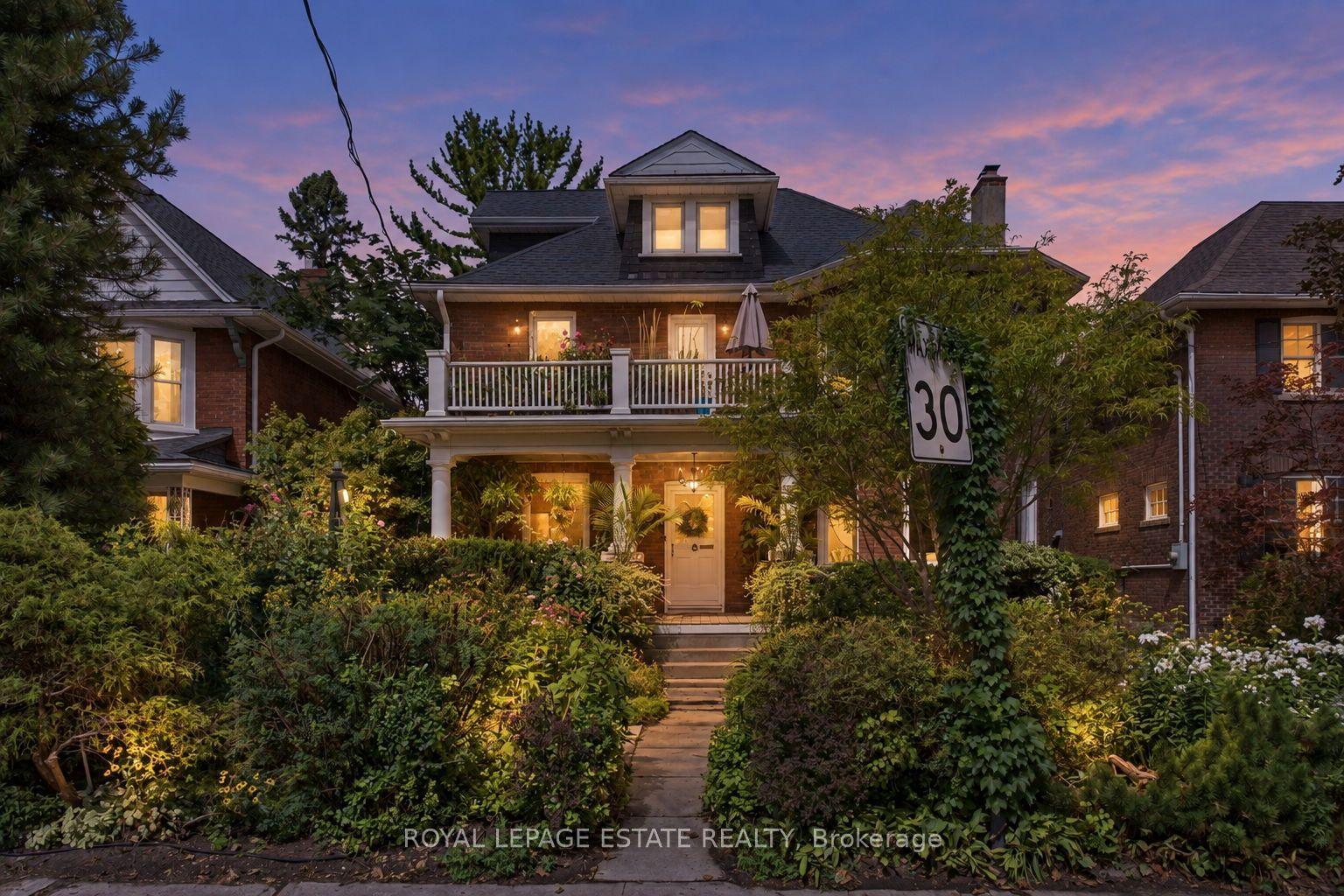 14 Lyall Avenue, Toronto — Detached for sale, photo 1