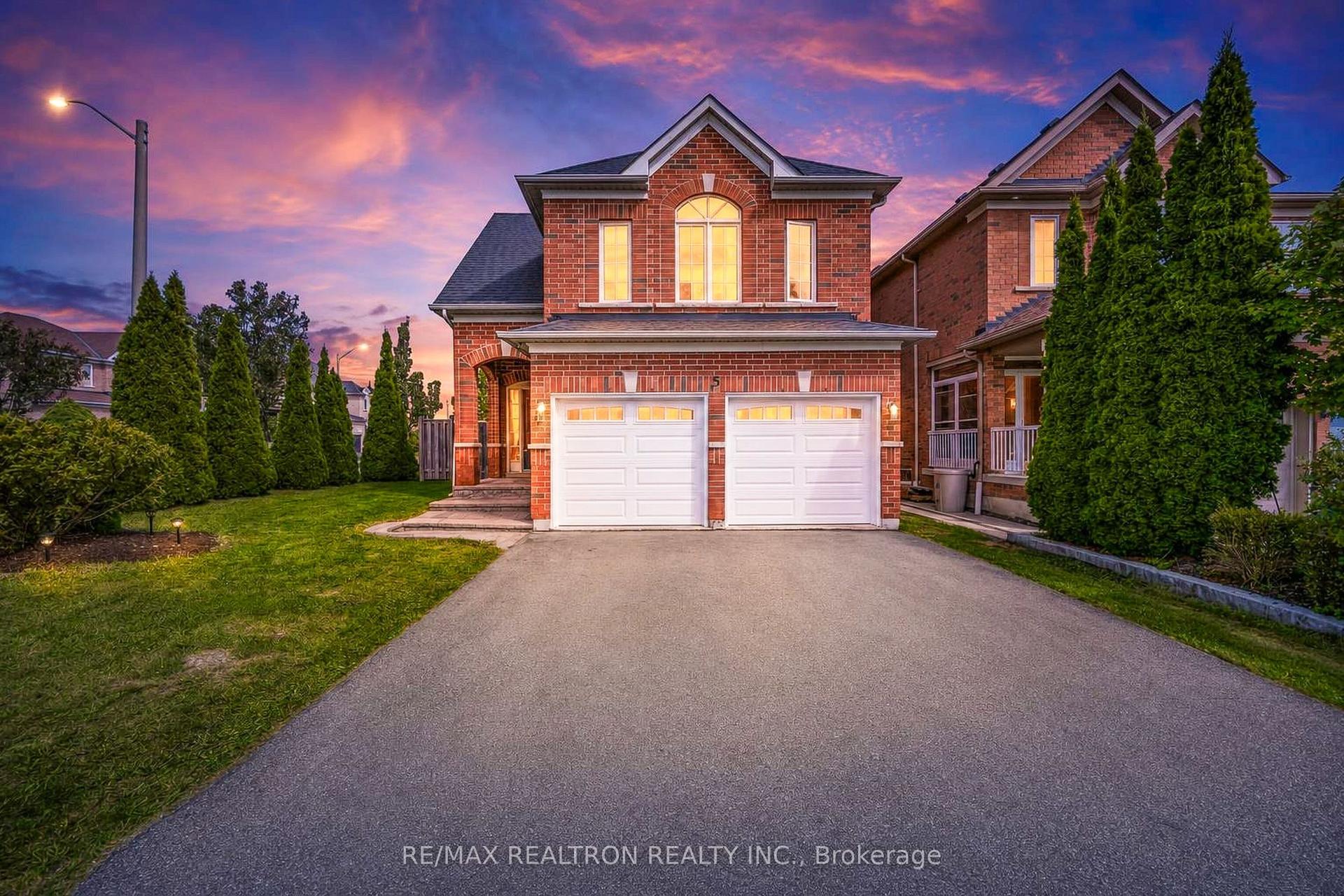 5 Mirando Street, Richmond Hill — Detached for sale, photo 1