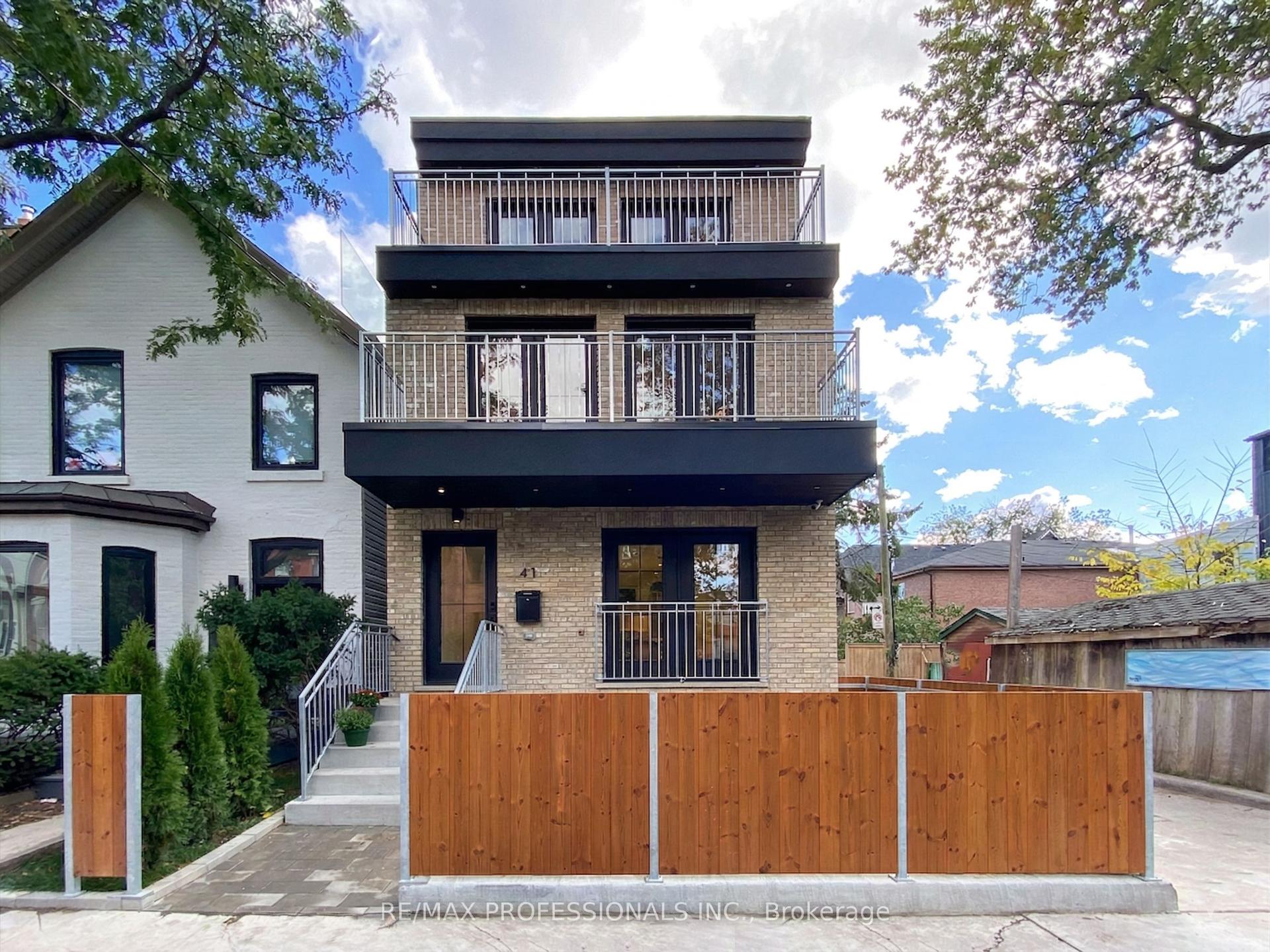 41 Rolyat Street — photo 1