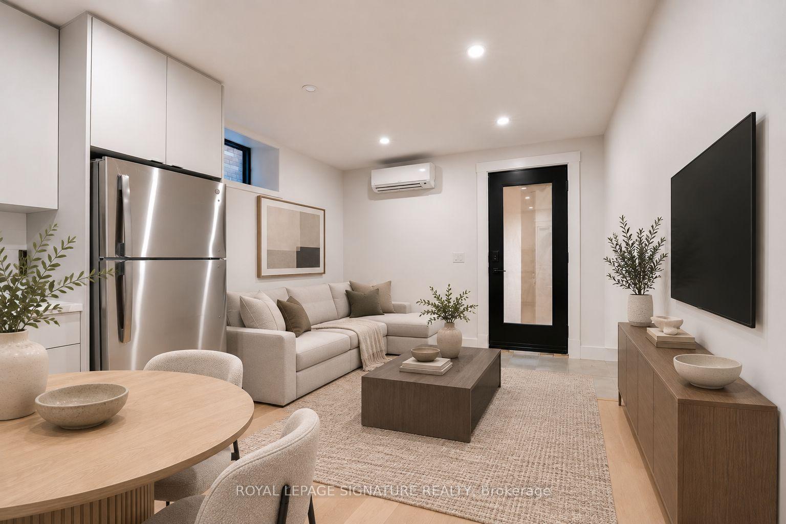 390 Palmerston Boulevard 2 #2, Toronto — Detached for lease, photo 1