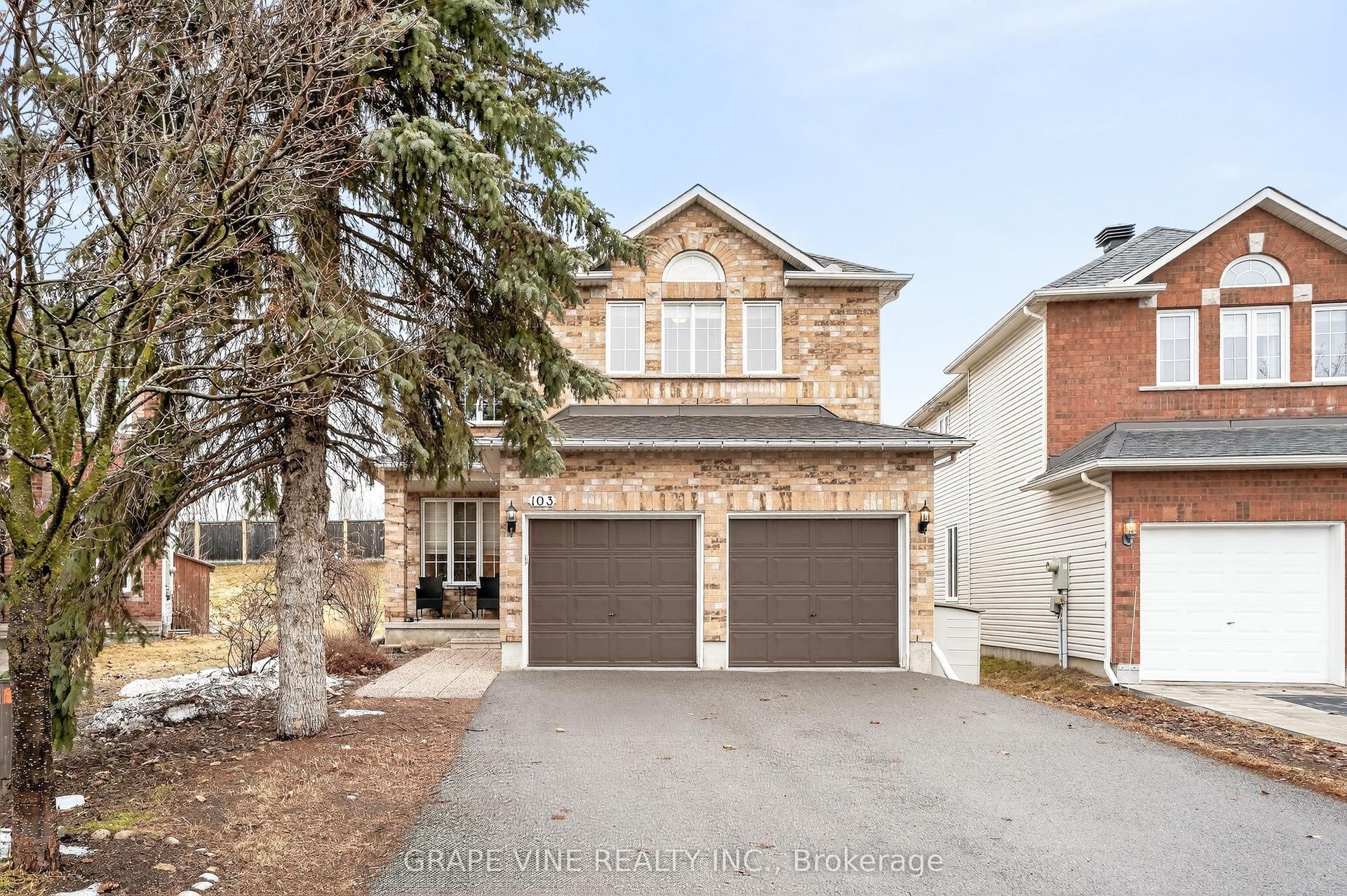 103 ROWALLEN Place — photo 1
