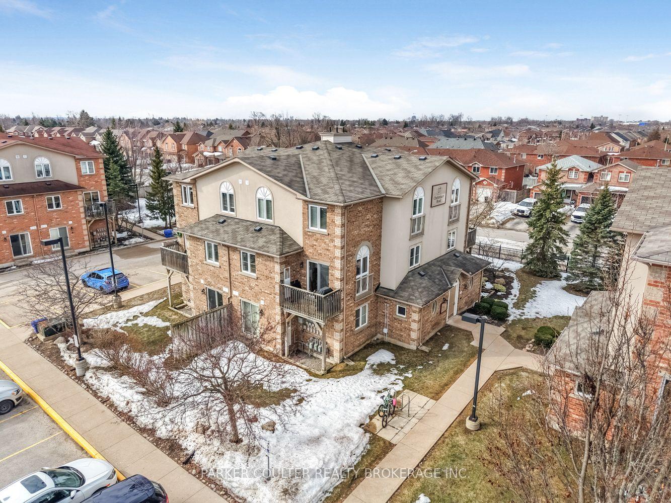 17 Cheltenham Road 4 #4 — photo 1