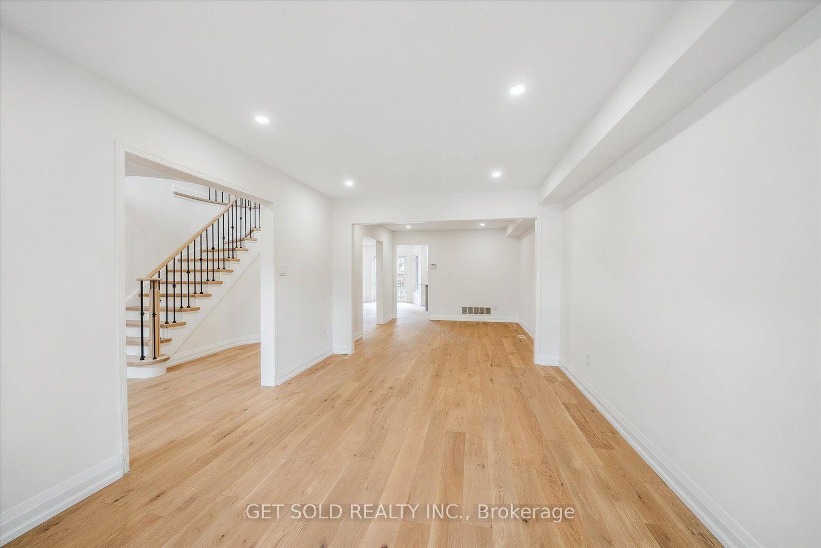 27 Edenbridge Drive — photo 6
