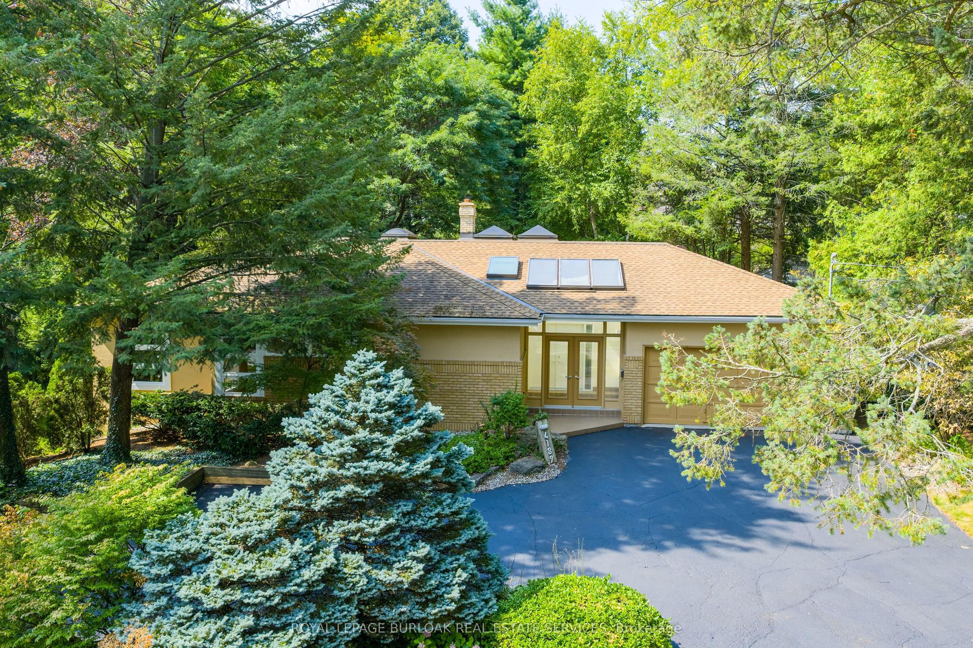 4189 Inglewood Drive, Burlington — Detached for lease, photo 1