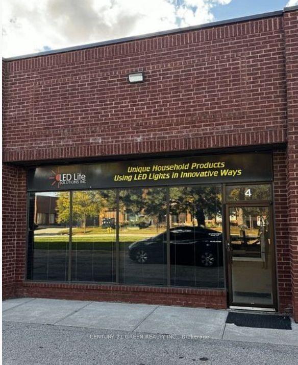 9 Caster Avenue 4 #4 — photo 1