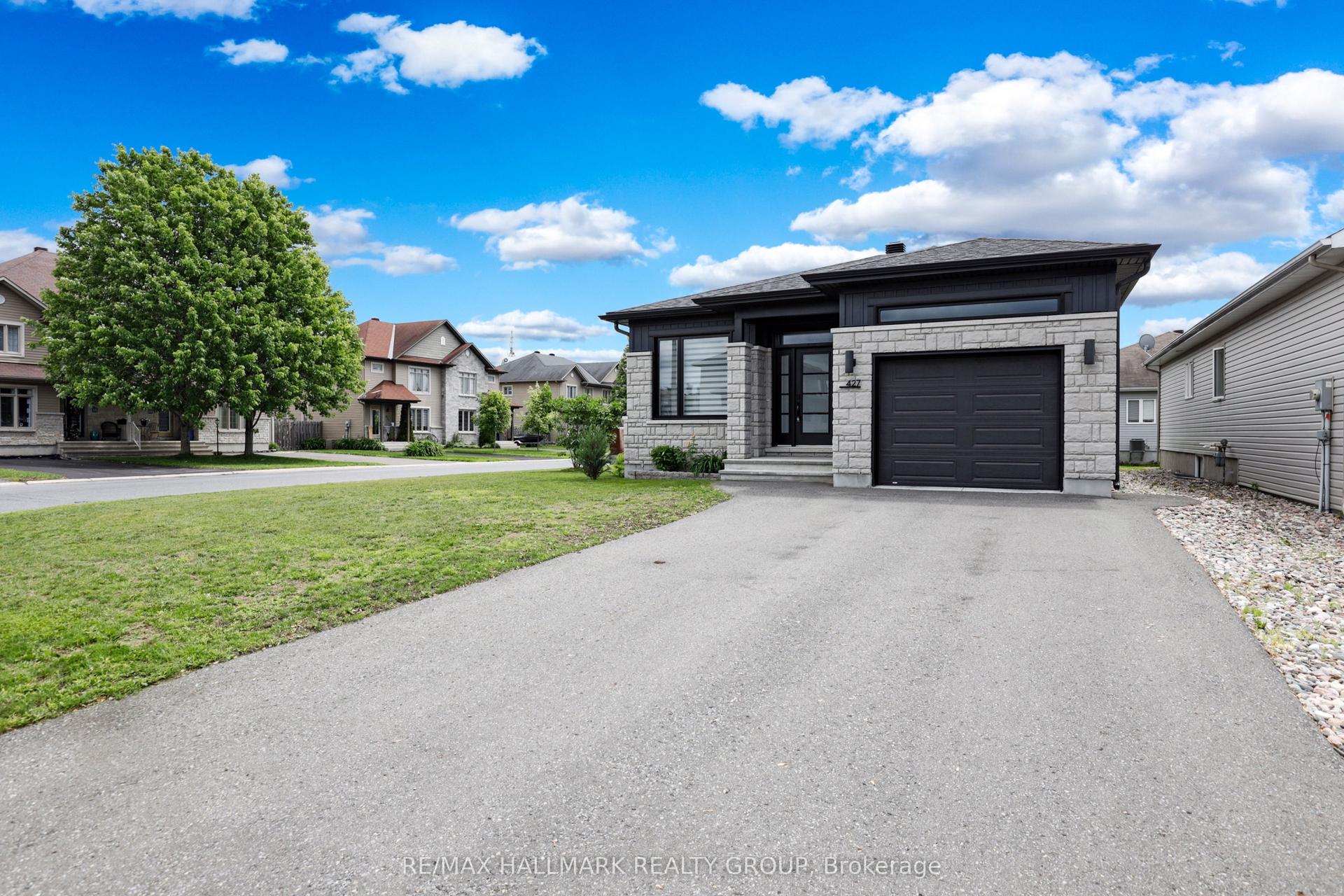 427 Denis Street, Alfred and Plantagenet — Detached for sale, photo 1