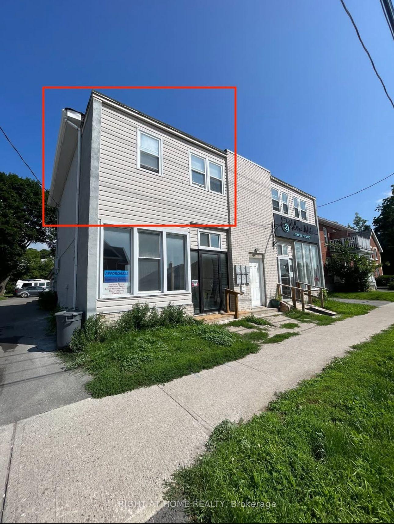 108 Mississaga Street W D #D — photo 1