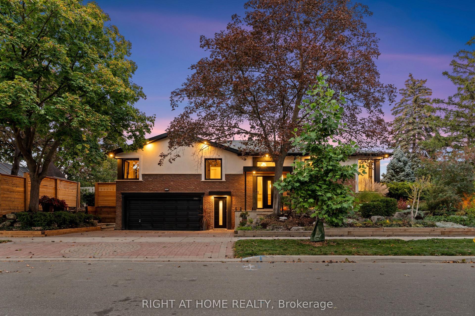 3361 Rhonda Valley, Mississauga — Semi-Detached for lease, photo 1