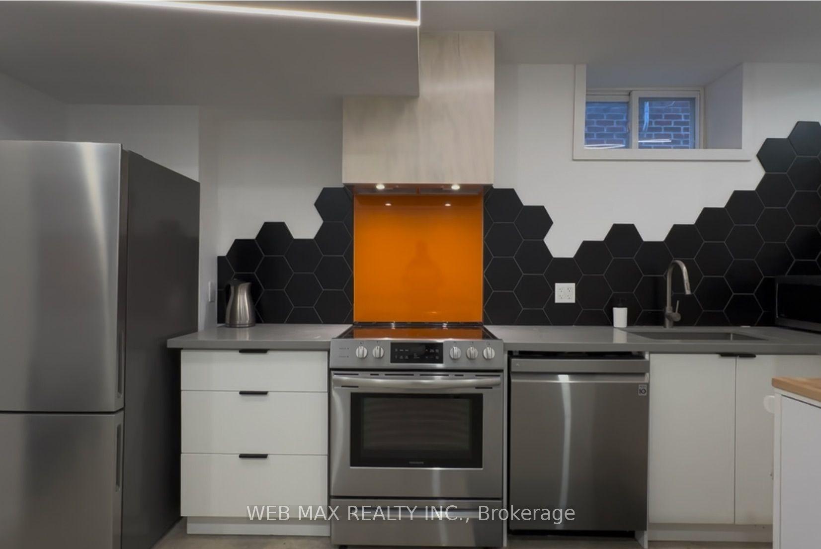 173 Milverton Boulevard 2 #2, Toronto — Semi-Detached for lease, photo 1