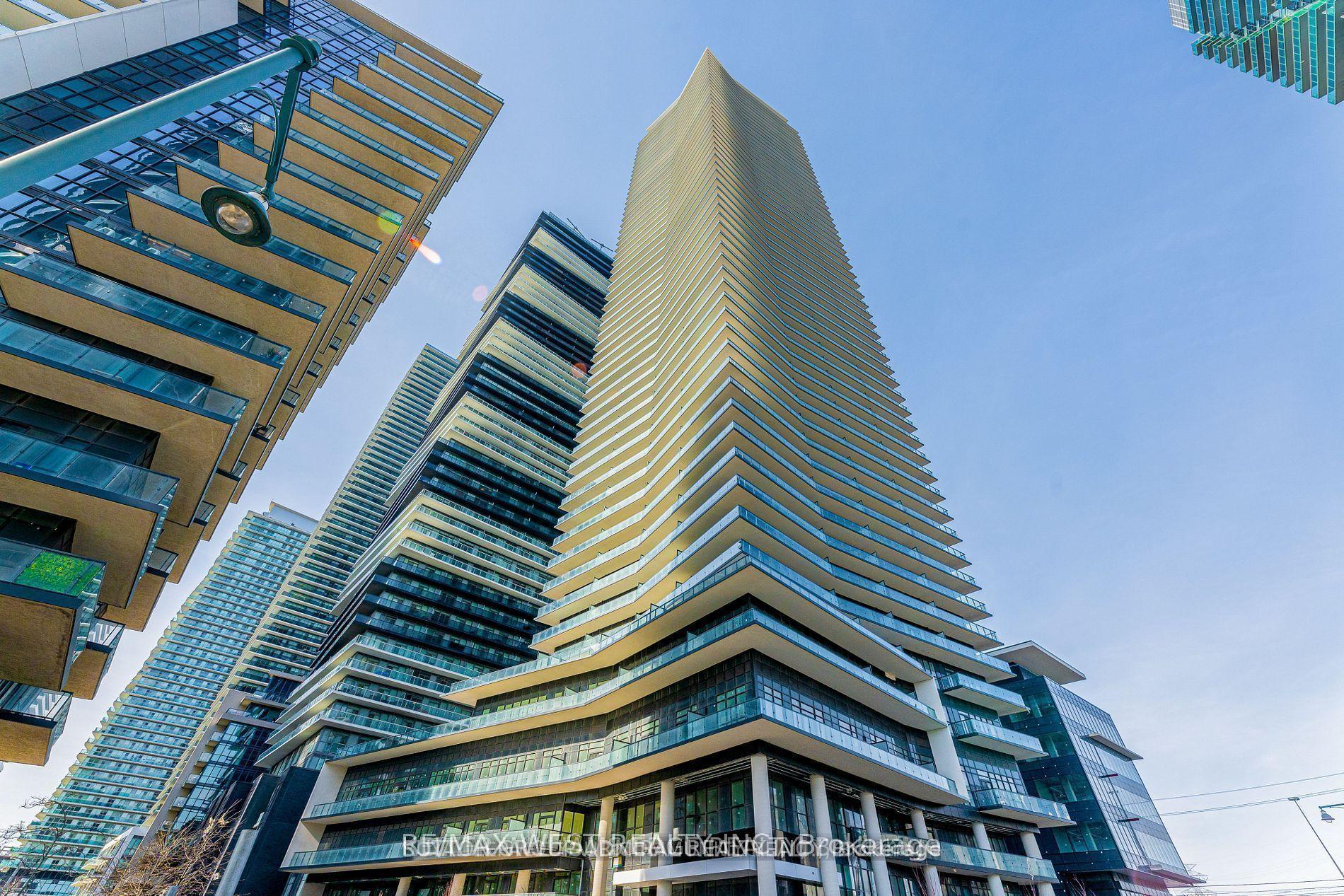 38 Annie Craig Drive 4009 #4009 — photo 1