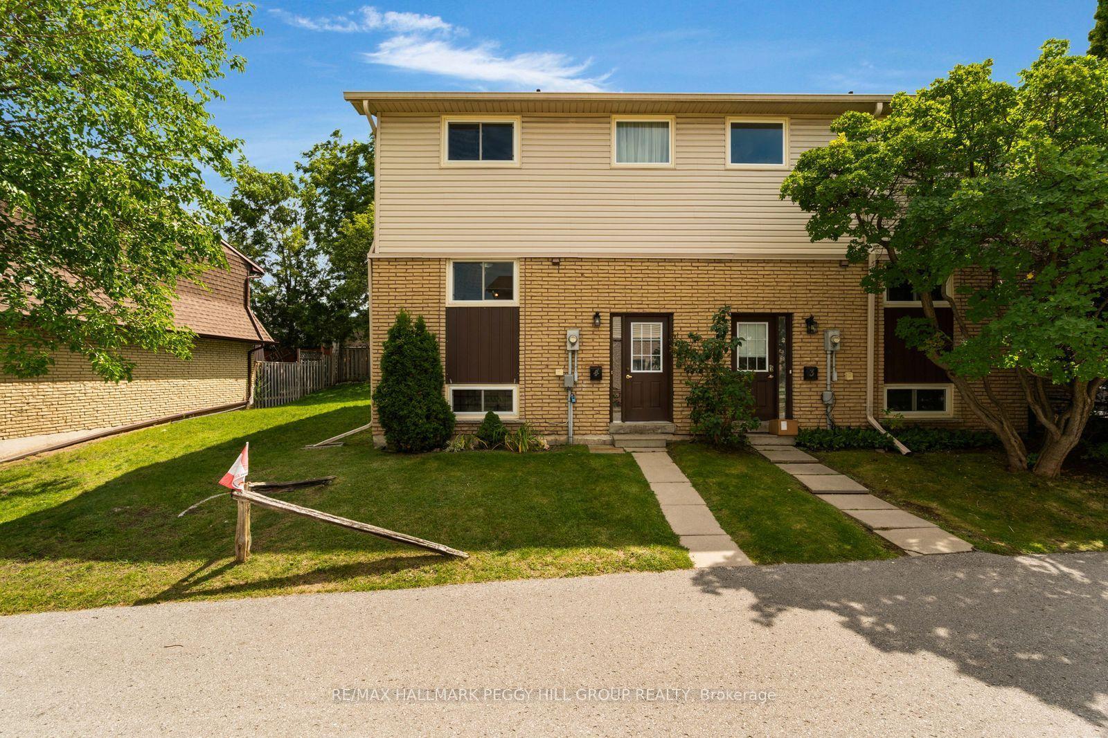 233 Innisfil Street 4 #4, Barrie — Condo Town for sale, photo 1