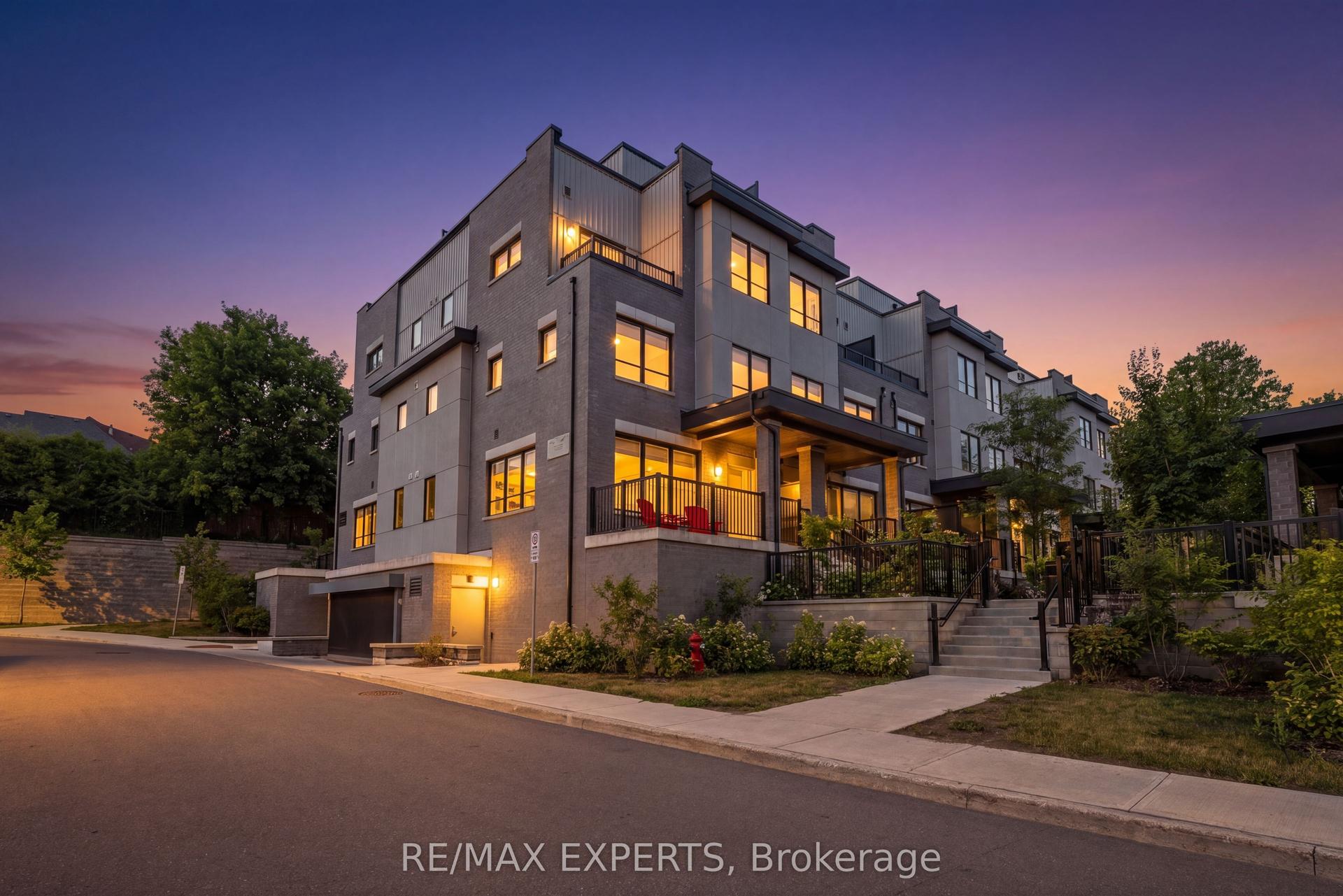 31 Baynes Way 1 #1, Bradford West Gwillimbury — Condo Town for sale, photo 1