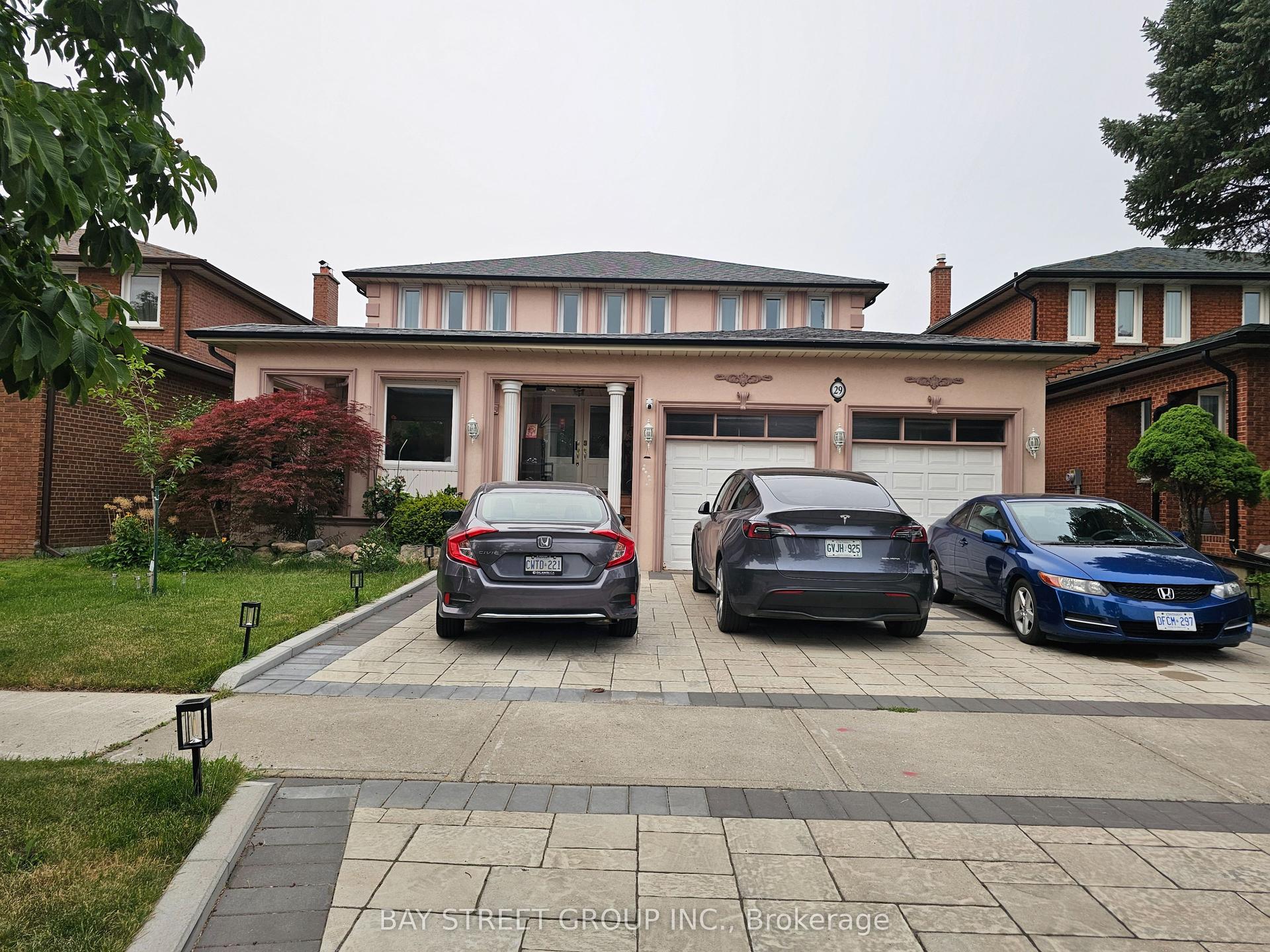 29 Elmartin Drive main #1 #main #1, Toronto — Detached for lease, photo 1