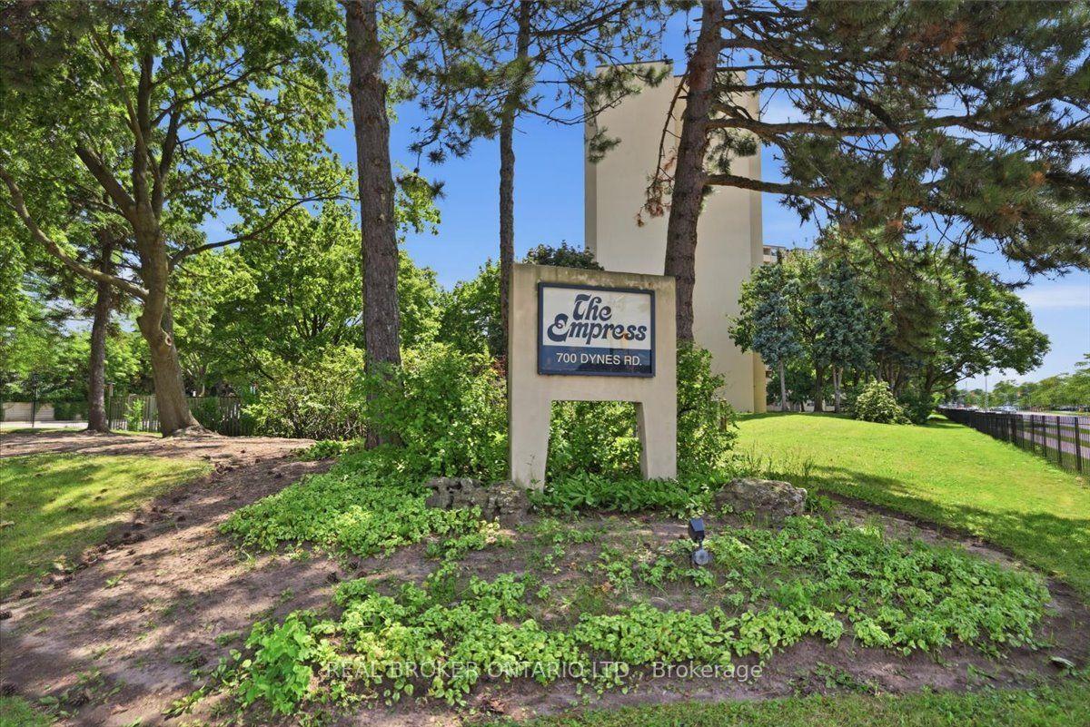 700 Dynes Road 916 #916, Burlington — Condo for lease, photo 1