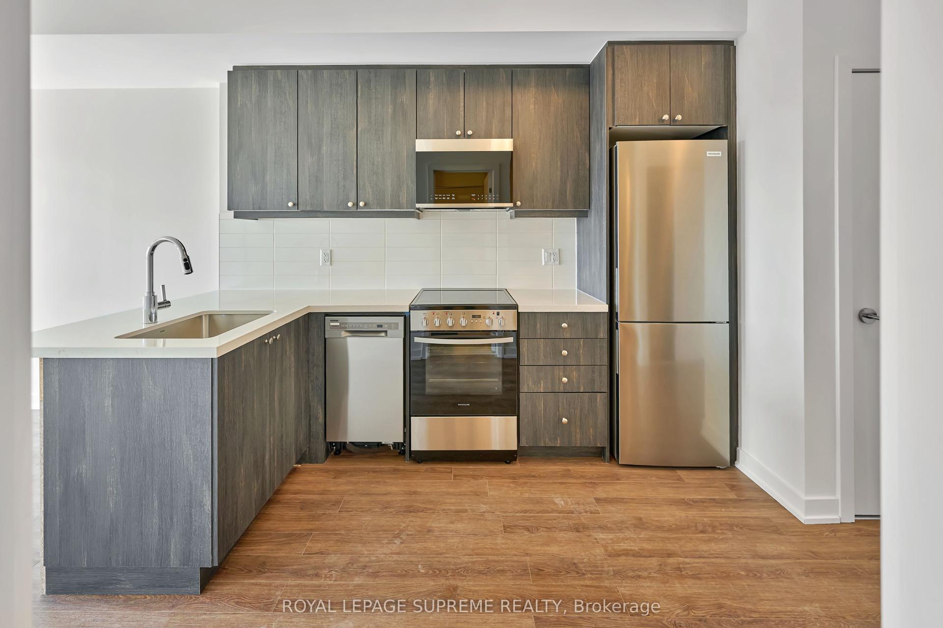 51 Clarington Boulevard 1020 #1020 — photo 1