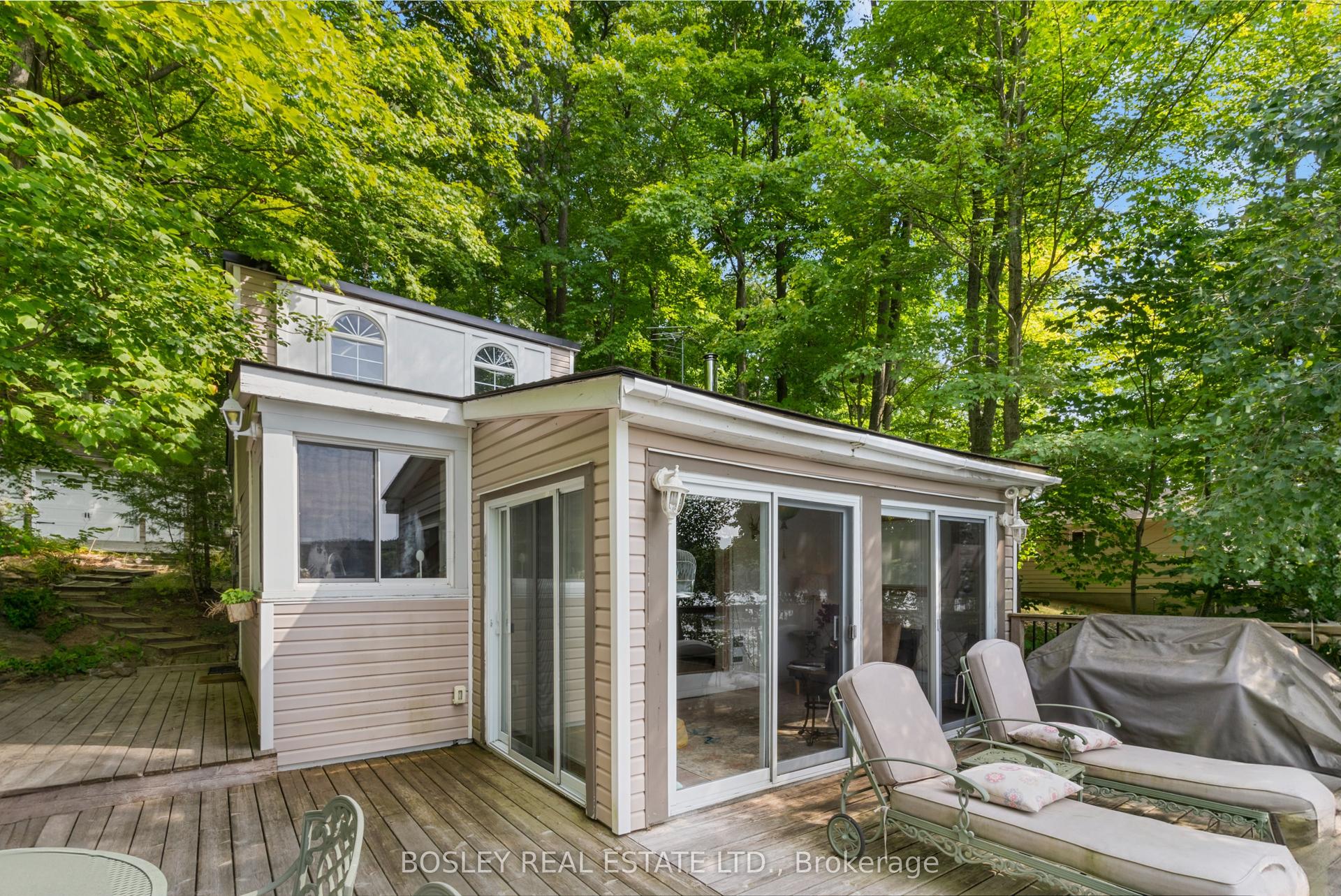 150 Farlain Lake Road E Cottage #Cottage — photo 1
