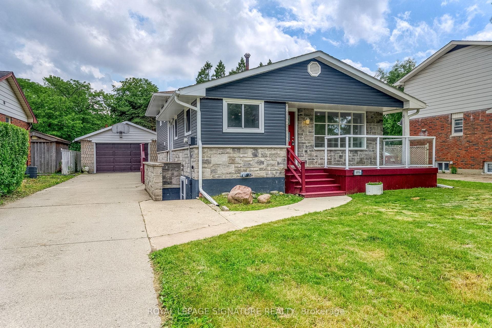 685 Amesbury Court, Sarnia — Detached for sale, photo 1