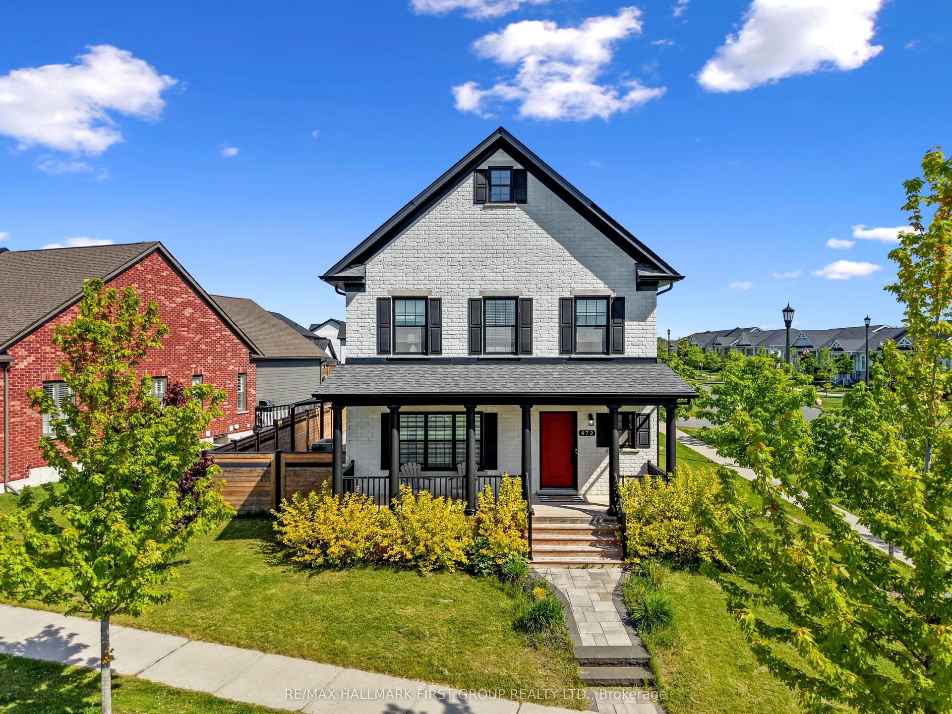 872 John Fairhurst Boulevard — photo 1