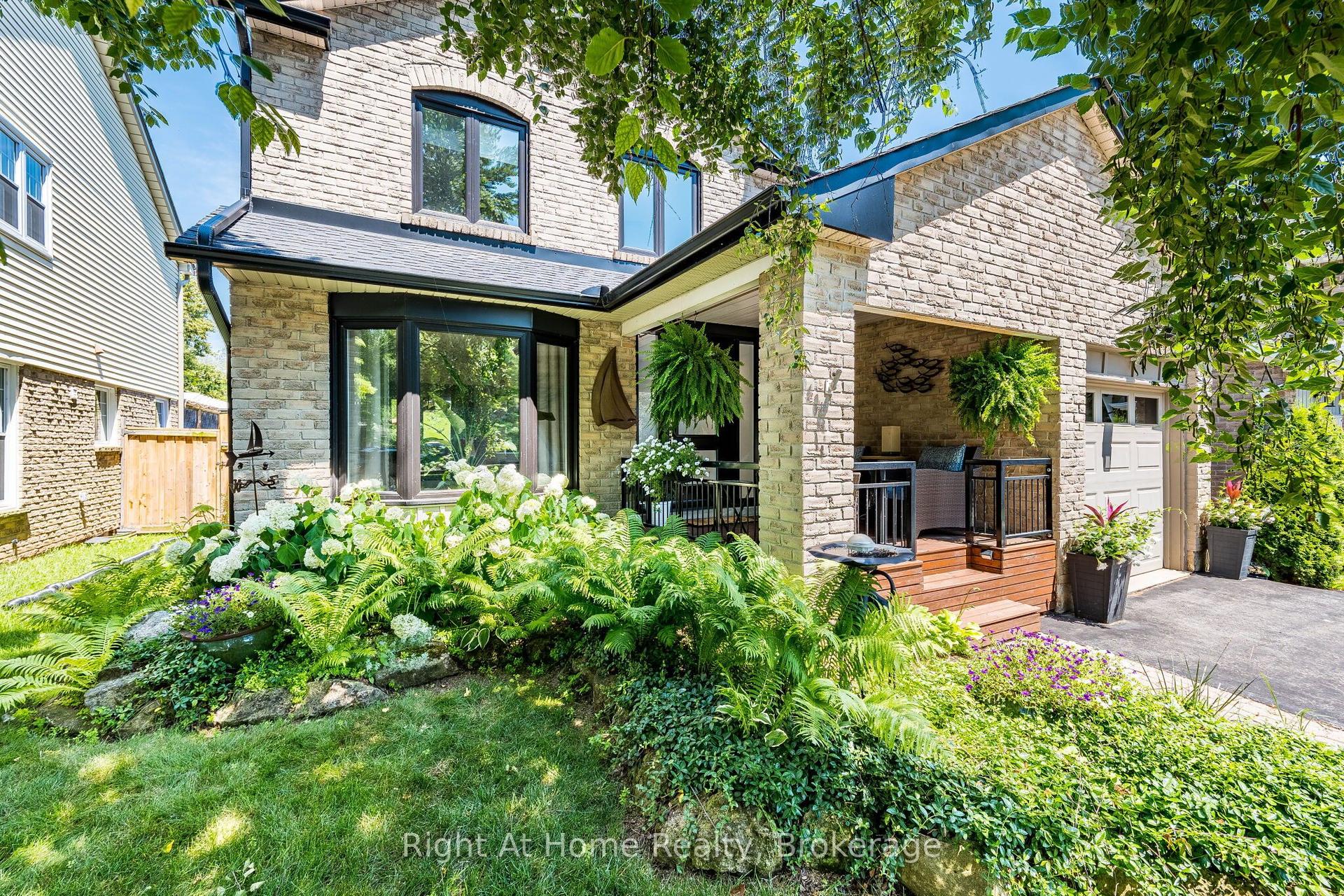 3287 Victoria Street, Oakville — Detached for sale, photo 1