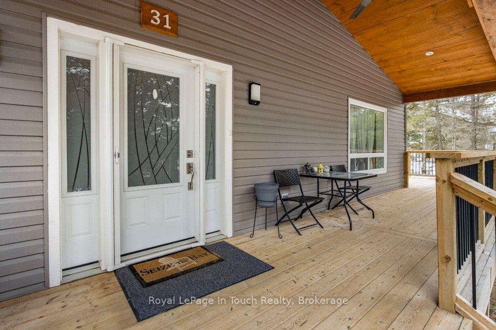 31 Earldom Boulevard — photo 1