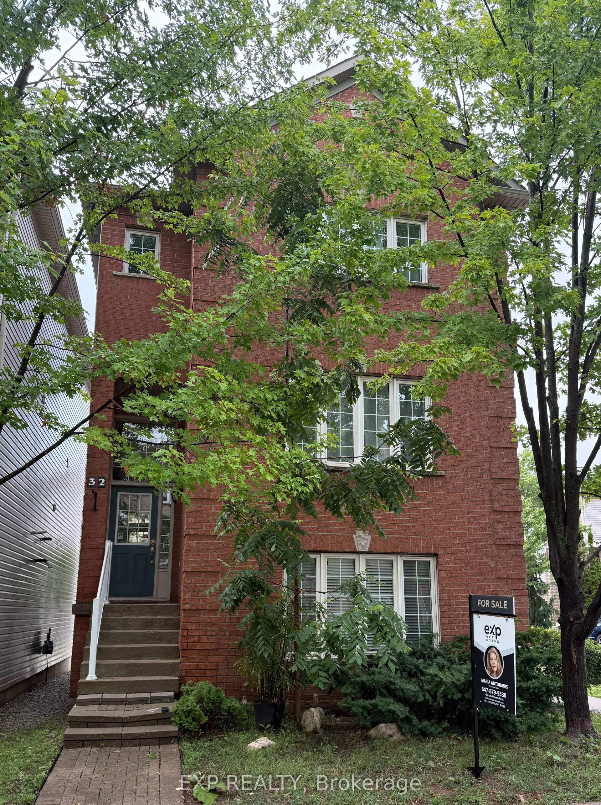 5110 Fairview Street 32 #32, Burlington — Detached for sale, photo 1