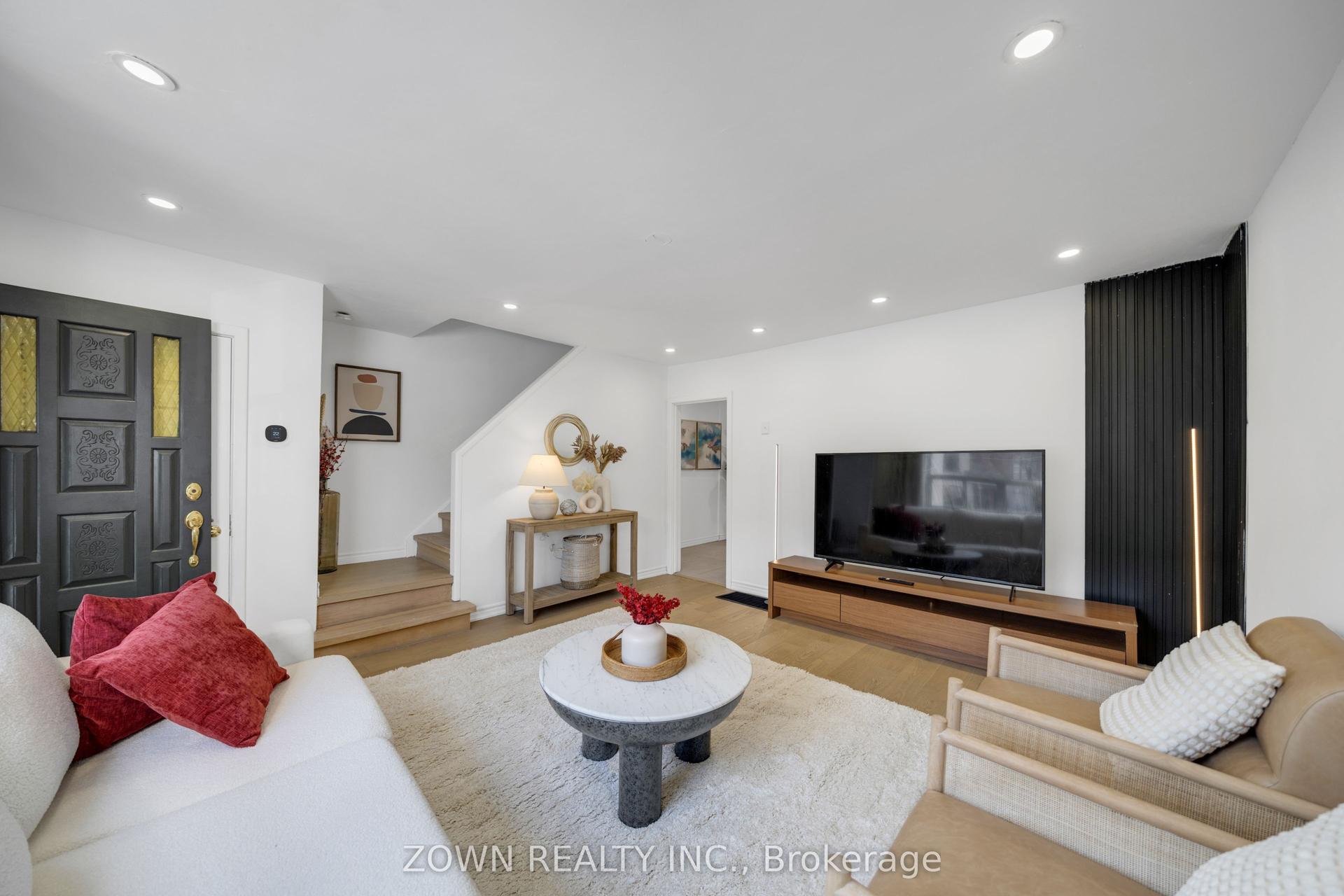 8312 Kipling Avenue — photo 1