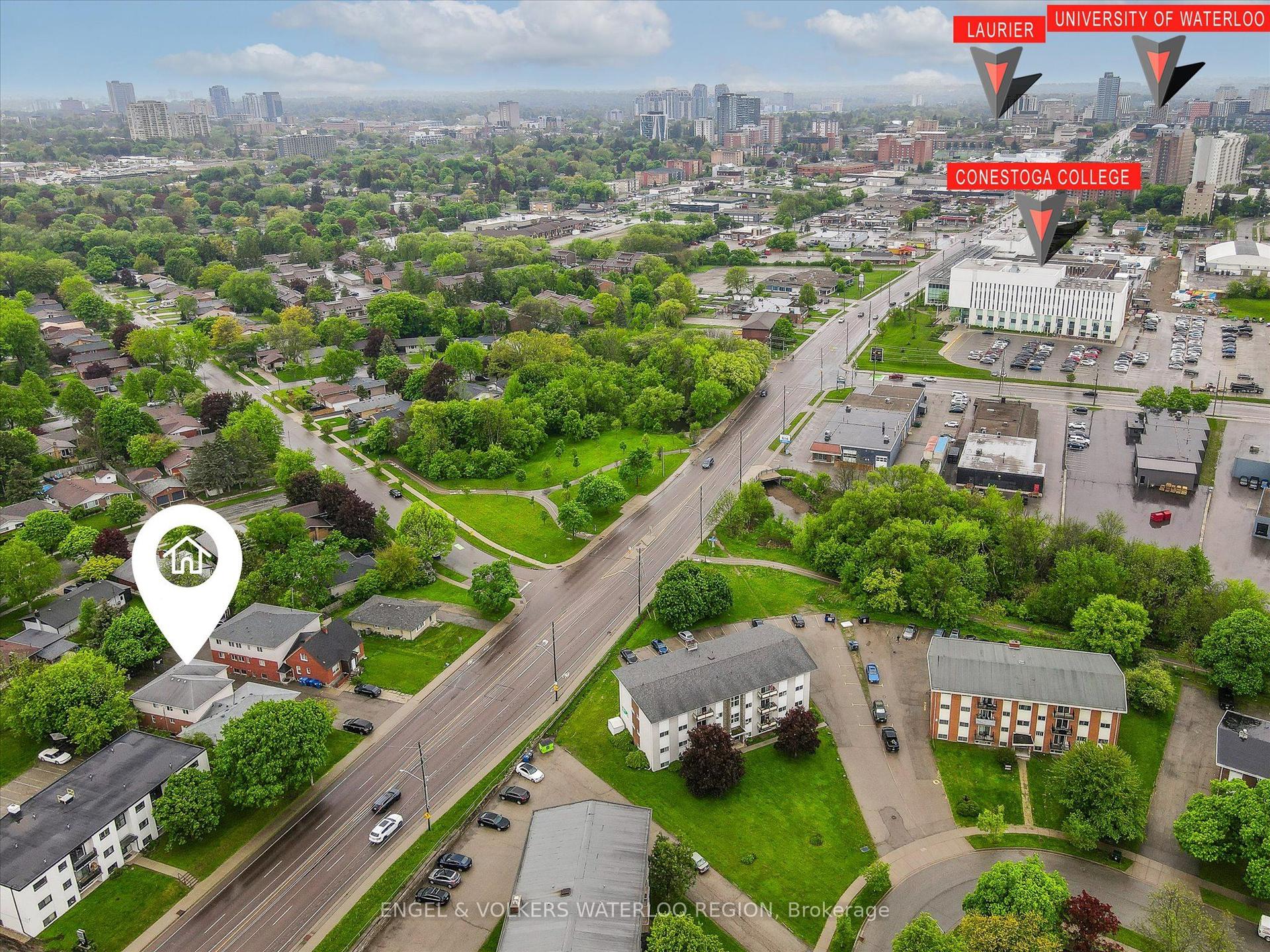 155 University Avenue E, Waterloo — Multiplex for sale, photo 1