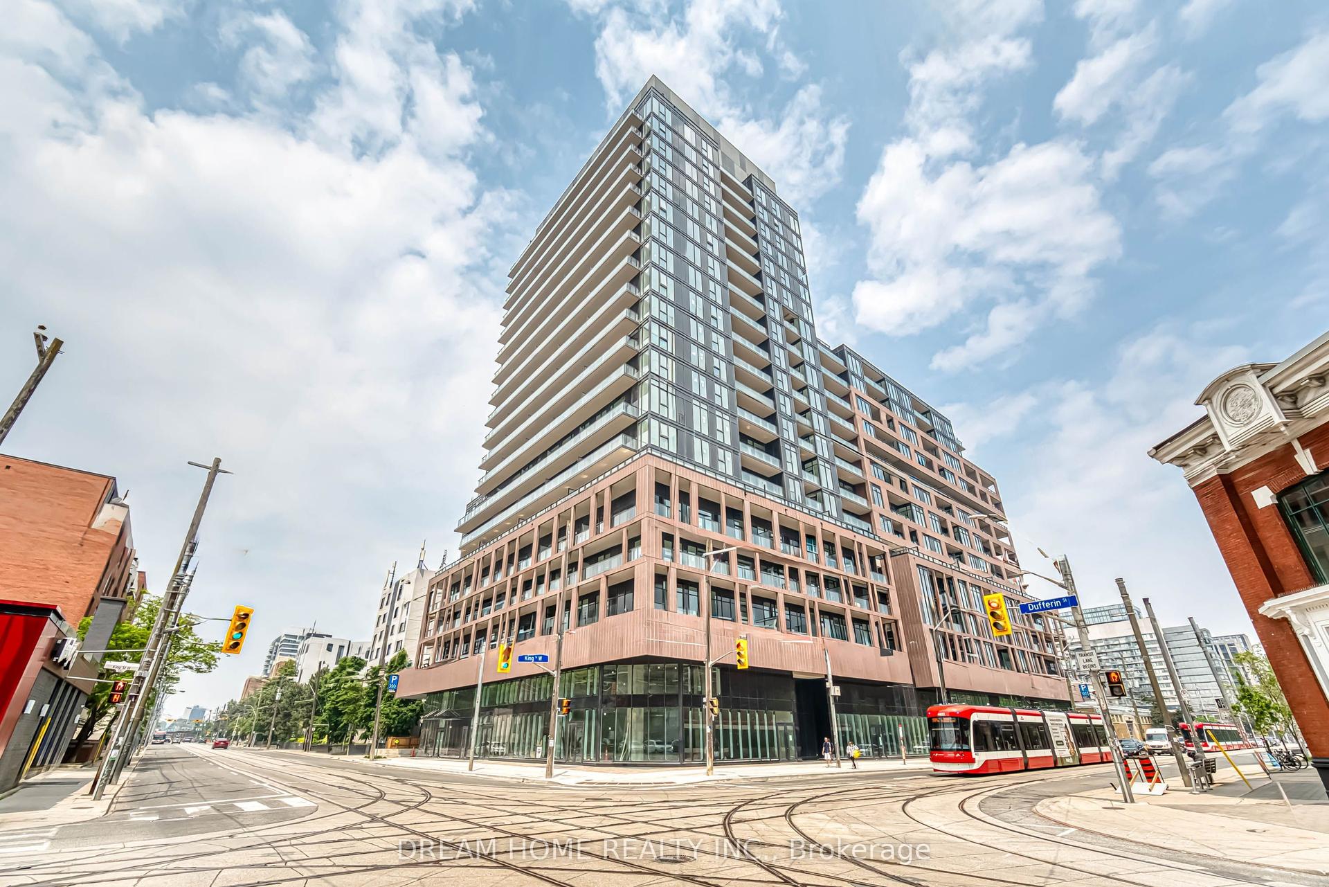 285 Dufferin Street 705 #705, Toronto — Condo for lease, photo 1