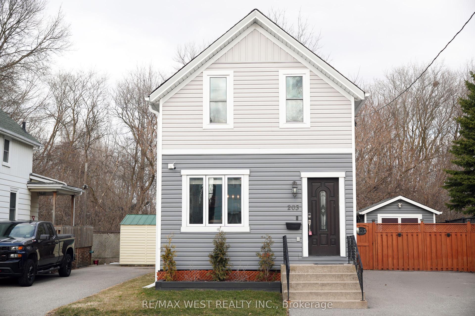 203 Court Street — photo 1