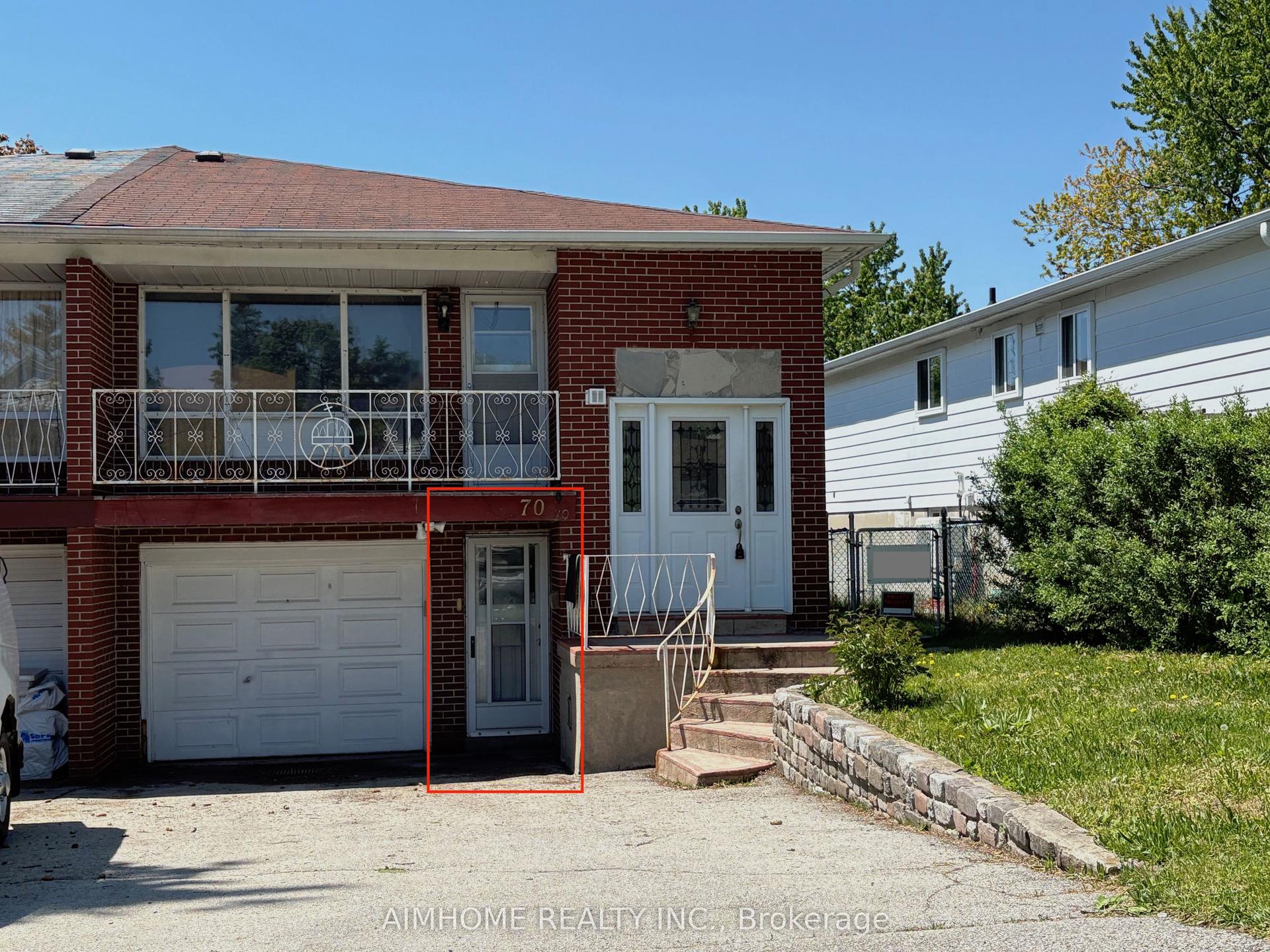 70 Micmac Crescent, Toronto — Semi-Detached for lease, photo 1