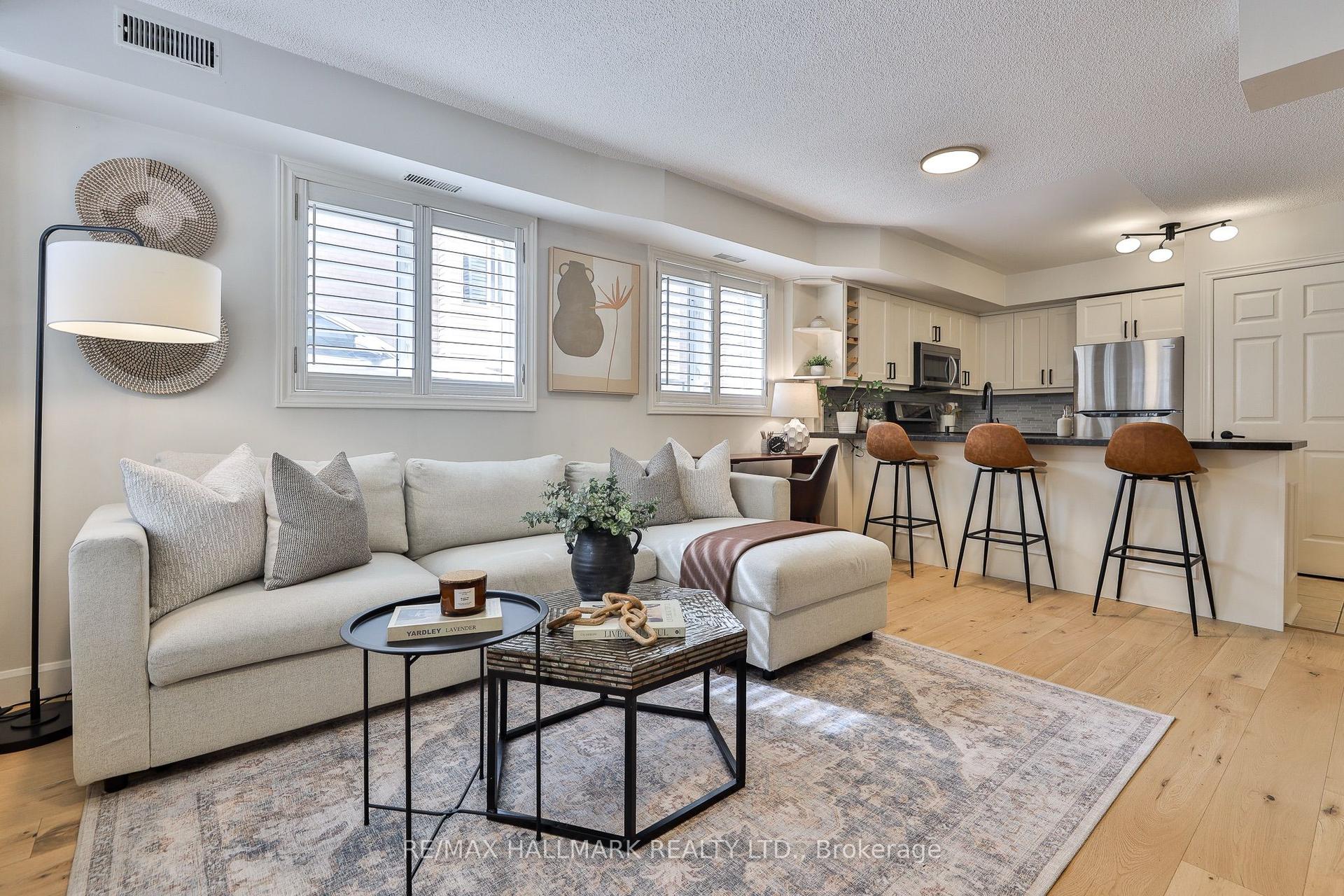 208 Niagara Street 59 #59 — photo 1