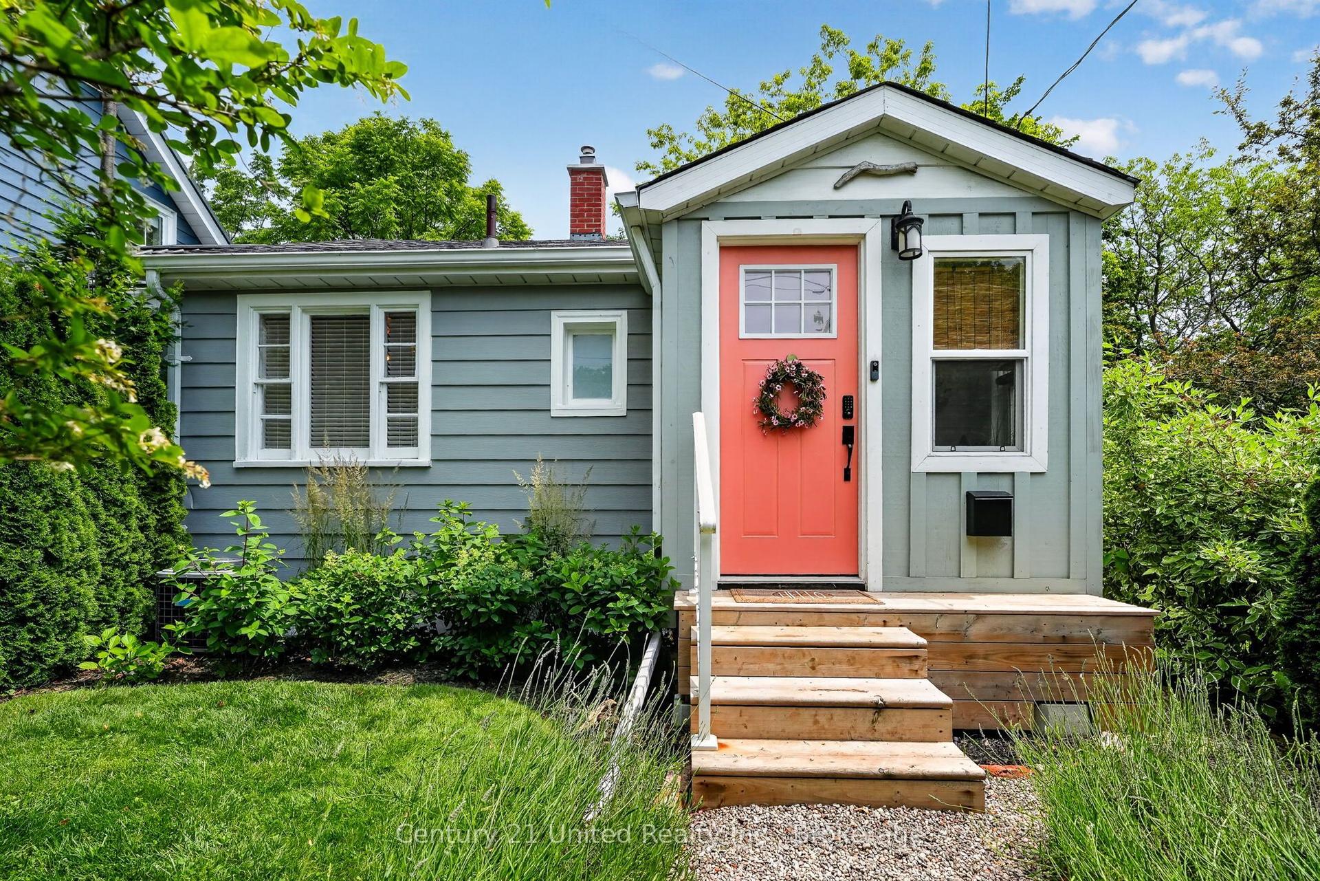 182 Durham Street, Cobourg — Semi-Detached for sale, photo 1