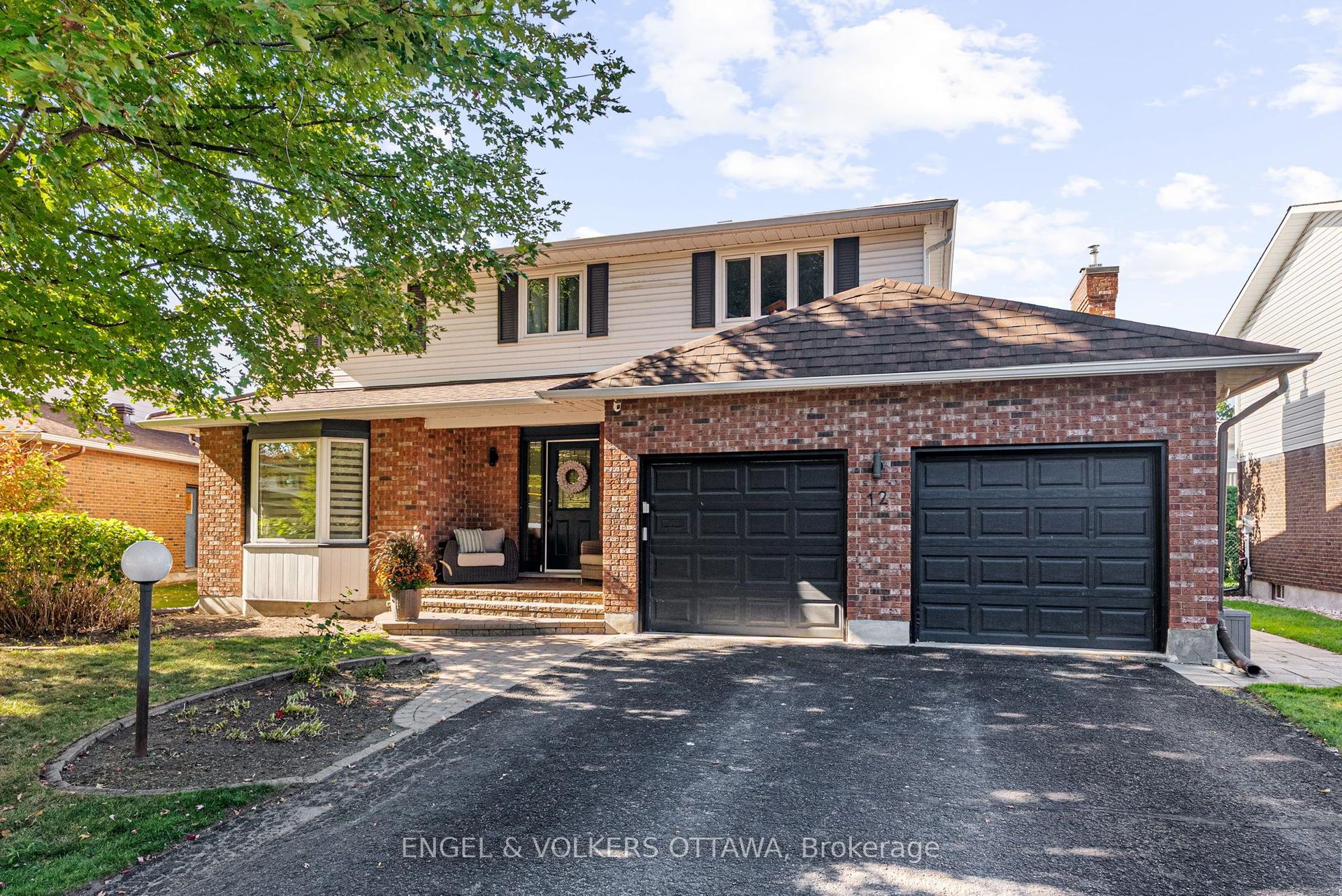 12 Mancil Drive — photo 1