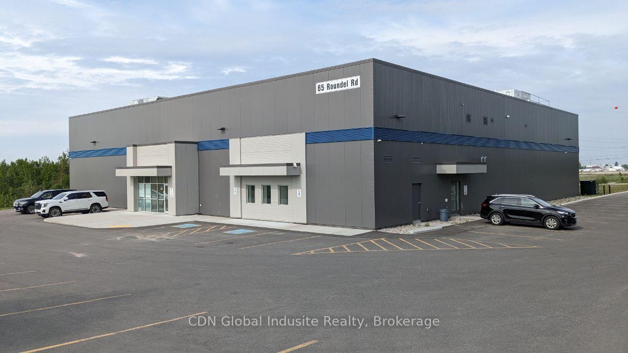 65 Roundel Road, North Bay — Commercial for sale, photo 1
