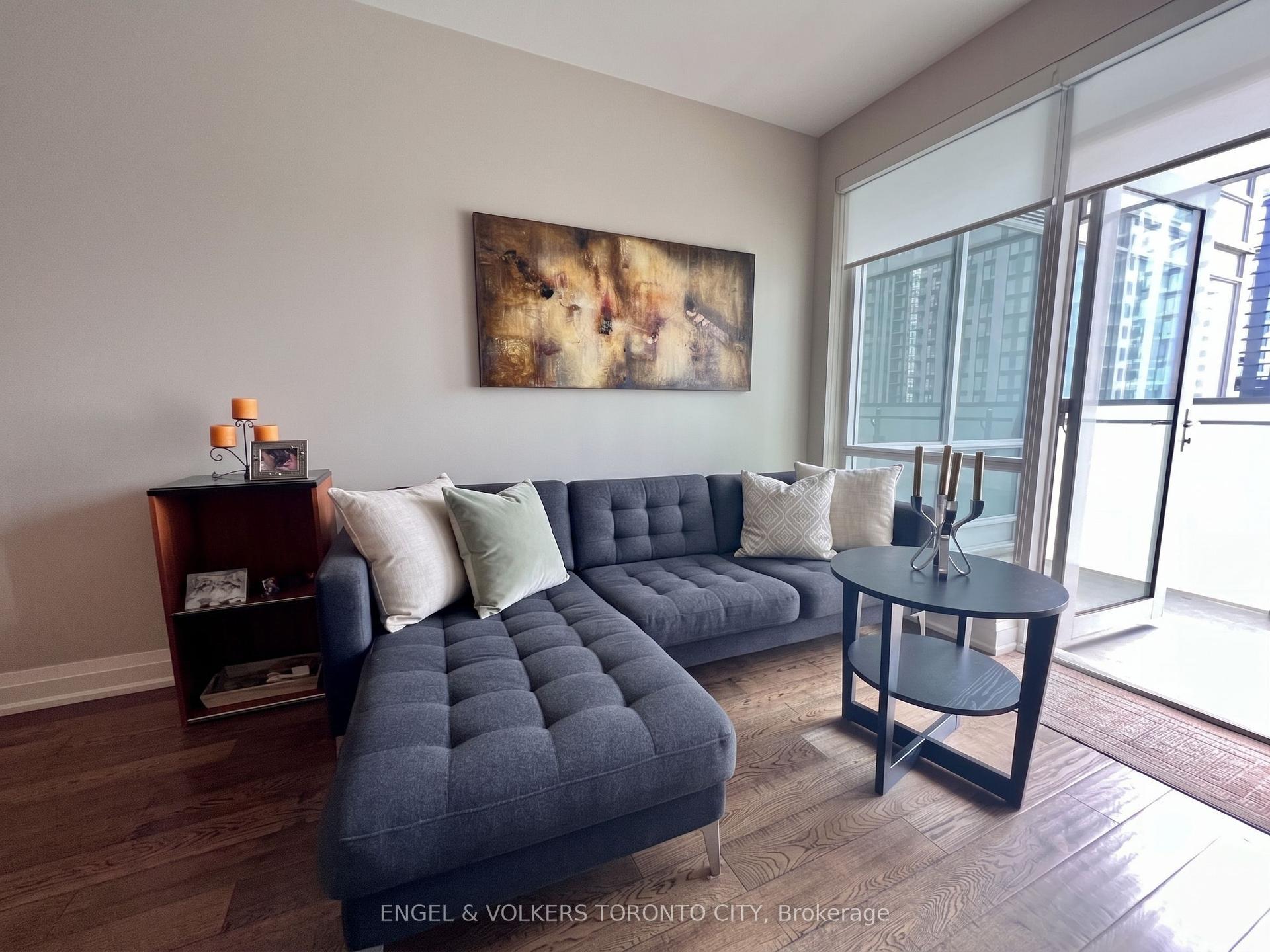 80 John Street 2804 #2804, Toronto — Condo for lease, photo 1