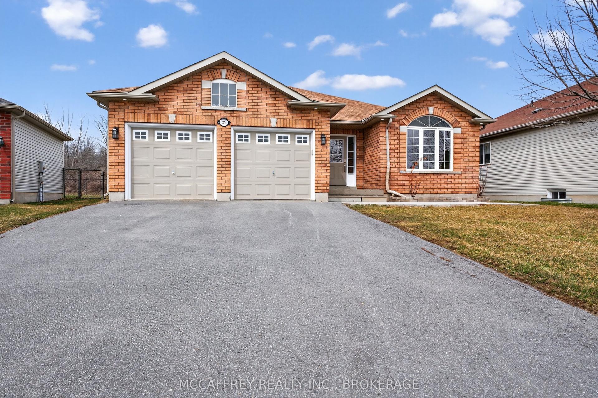 25 Kanvers Way — photo 1