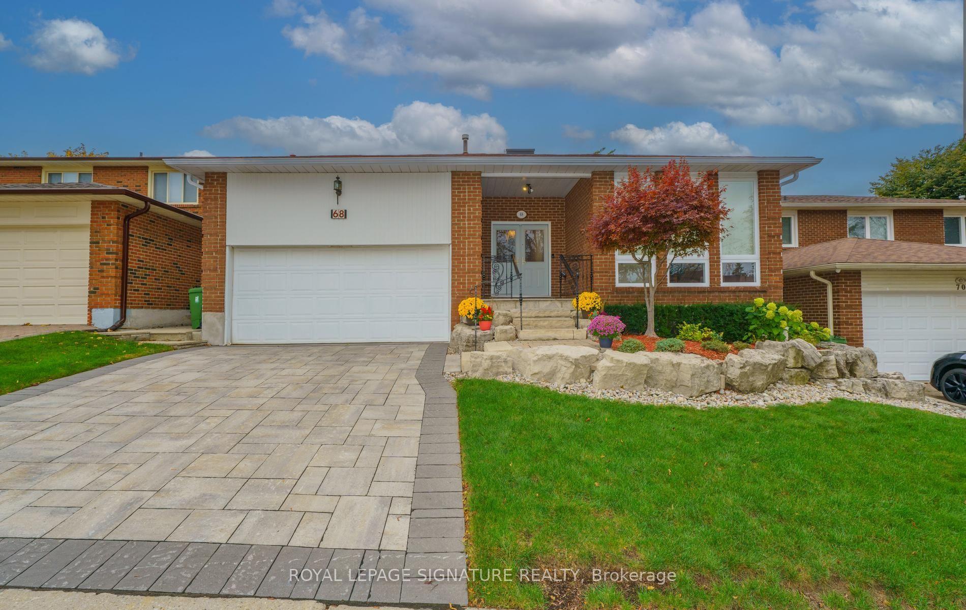 68 Ellenhall Square, Toronto — Detached for sale, photo 1