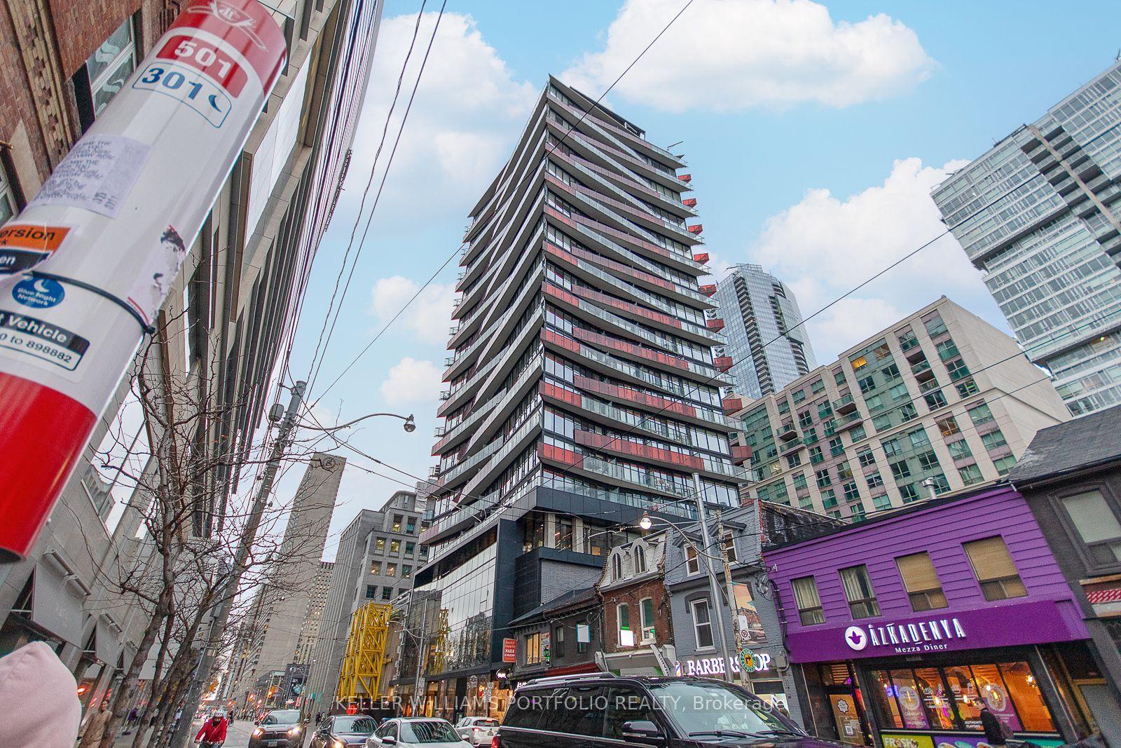 215 Queen Street W 1909 #1909, Toronto — Condo for lease, photo 1