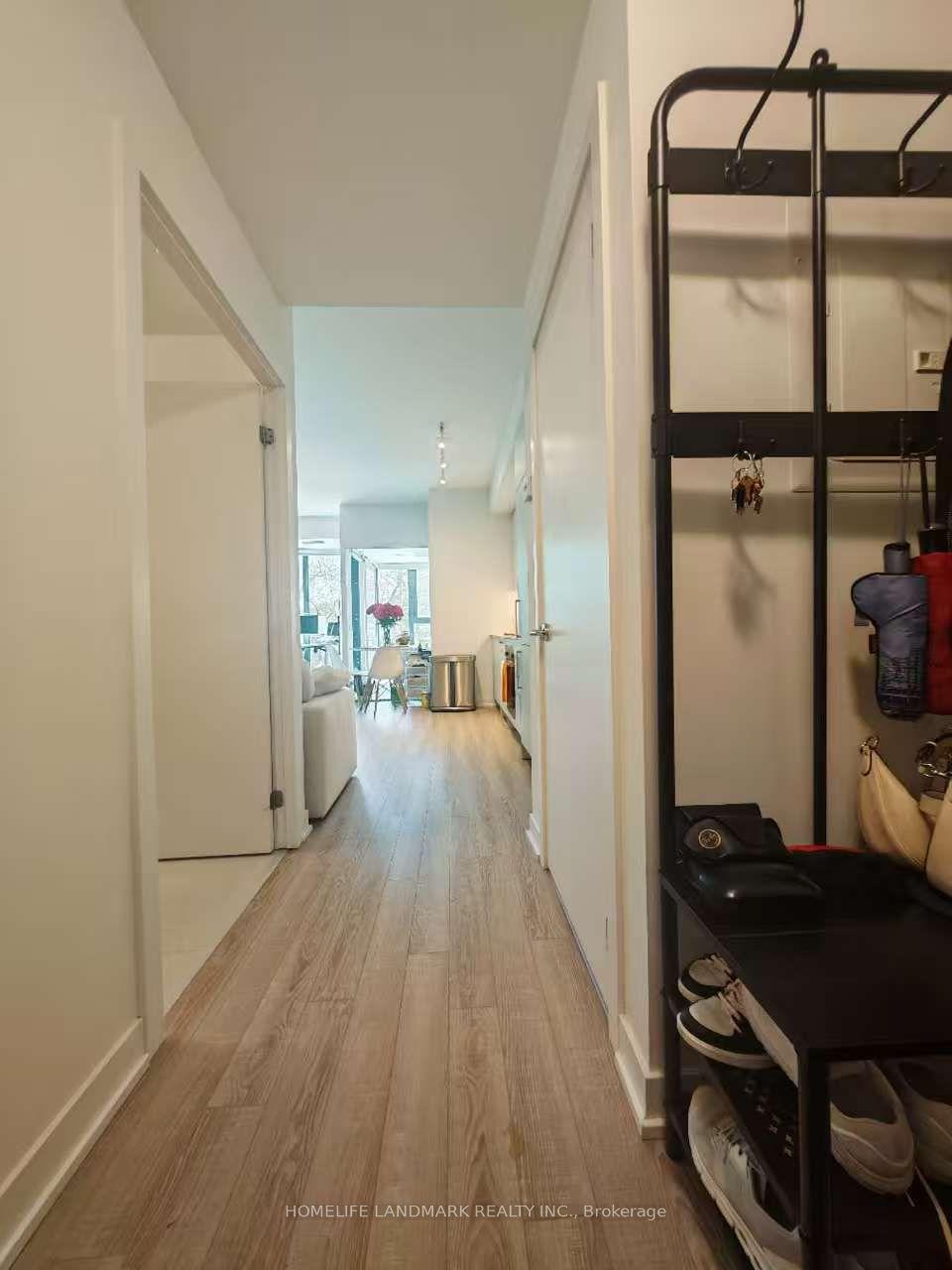 250 Lawrence Avenue W 310 #310 — photo 1