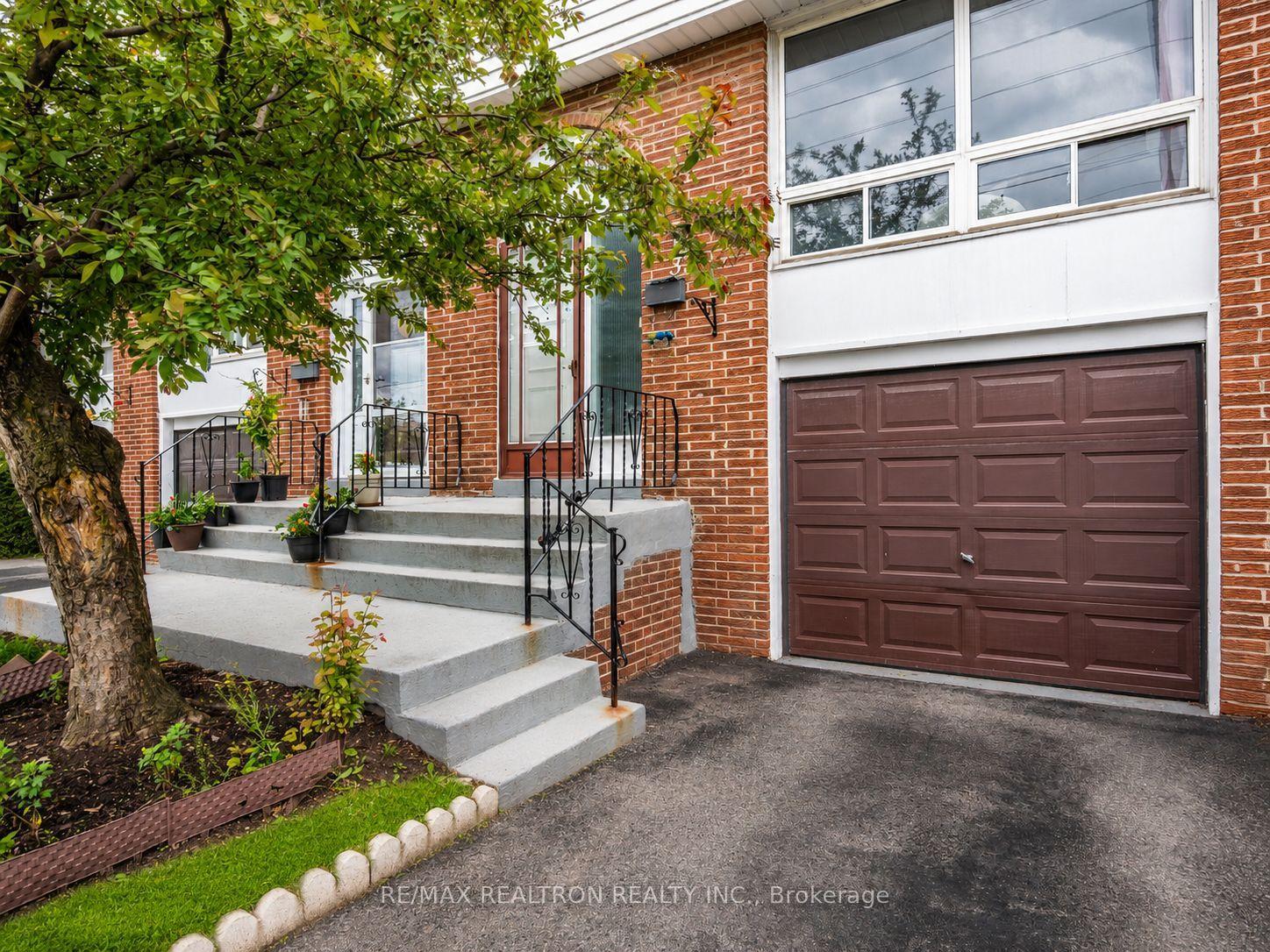 7500 Goreway Drive 37 #37 — photo 1