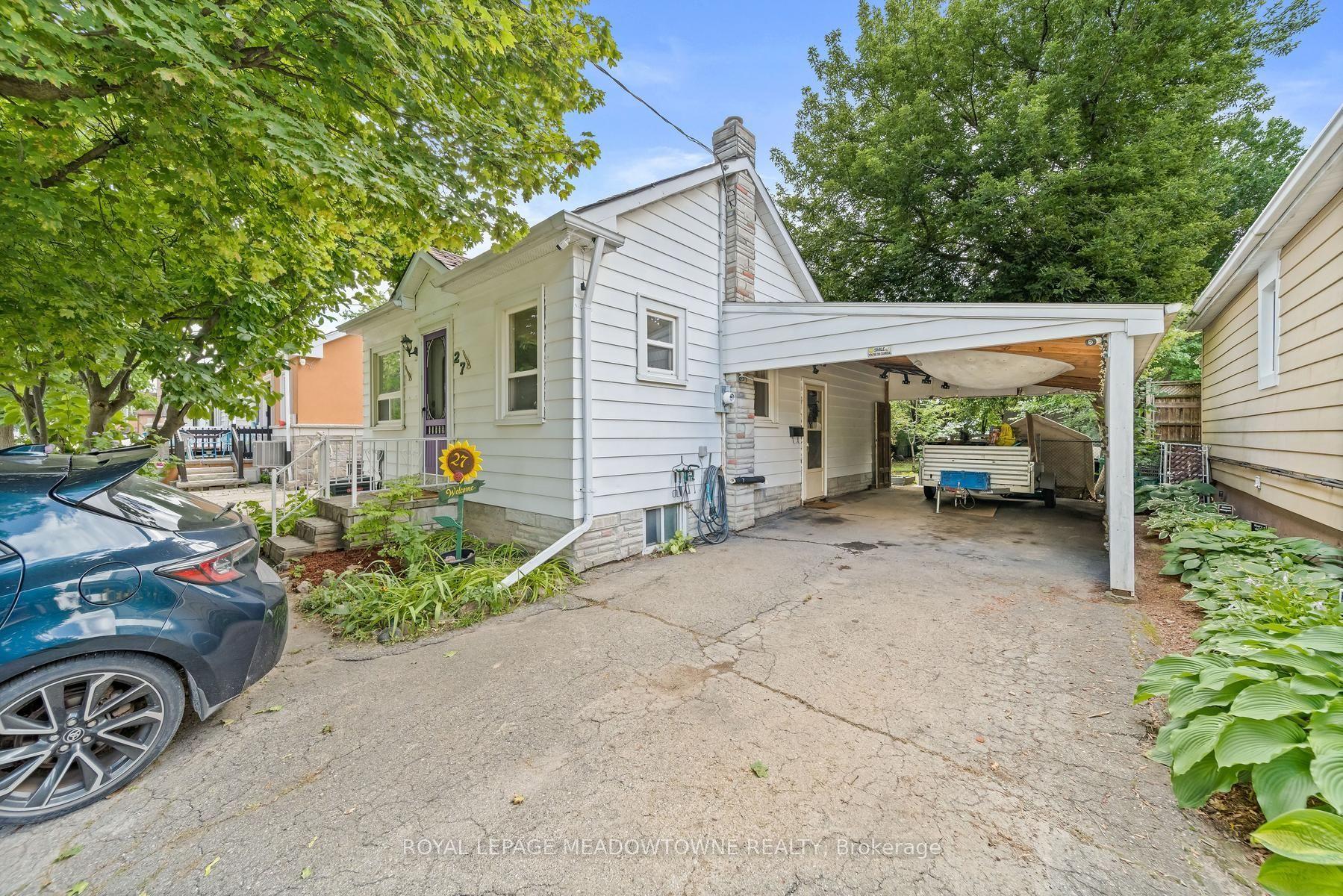 27 Royce Avenue, Brampton — Detached for sale, photo 1