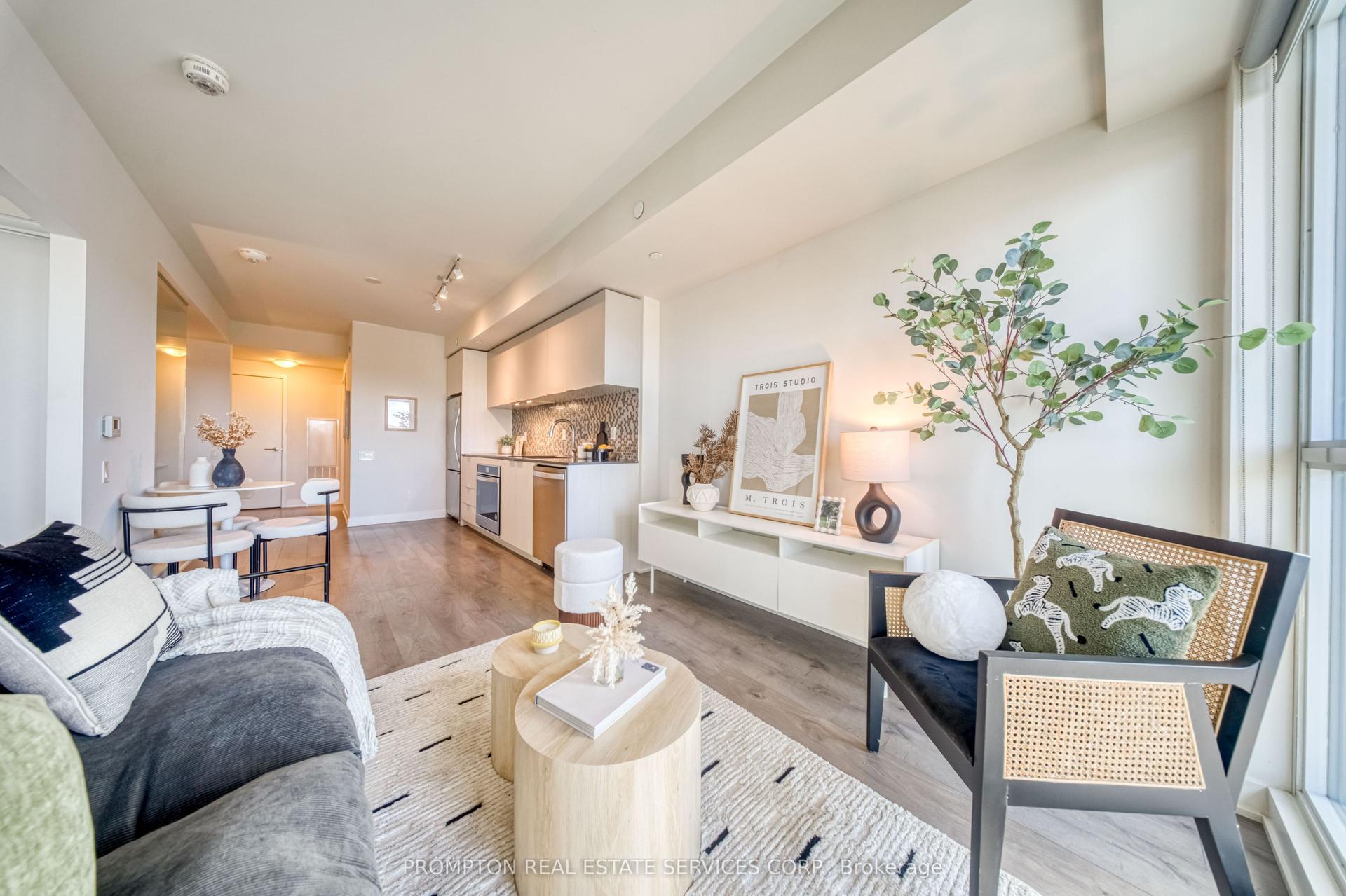 2 Sonic Way 701 #701, Toronto — Condo for sale, photo 1