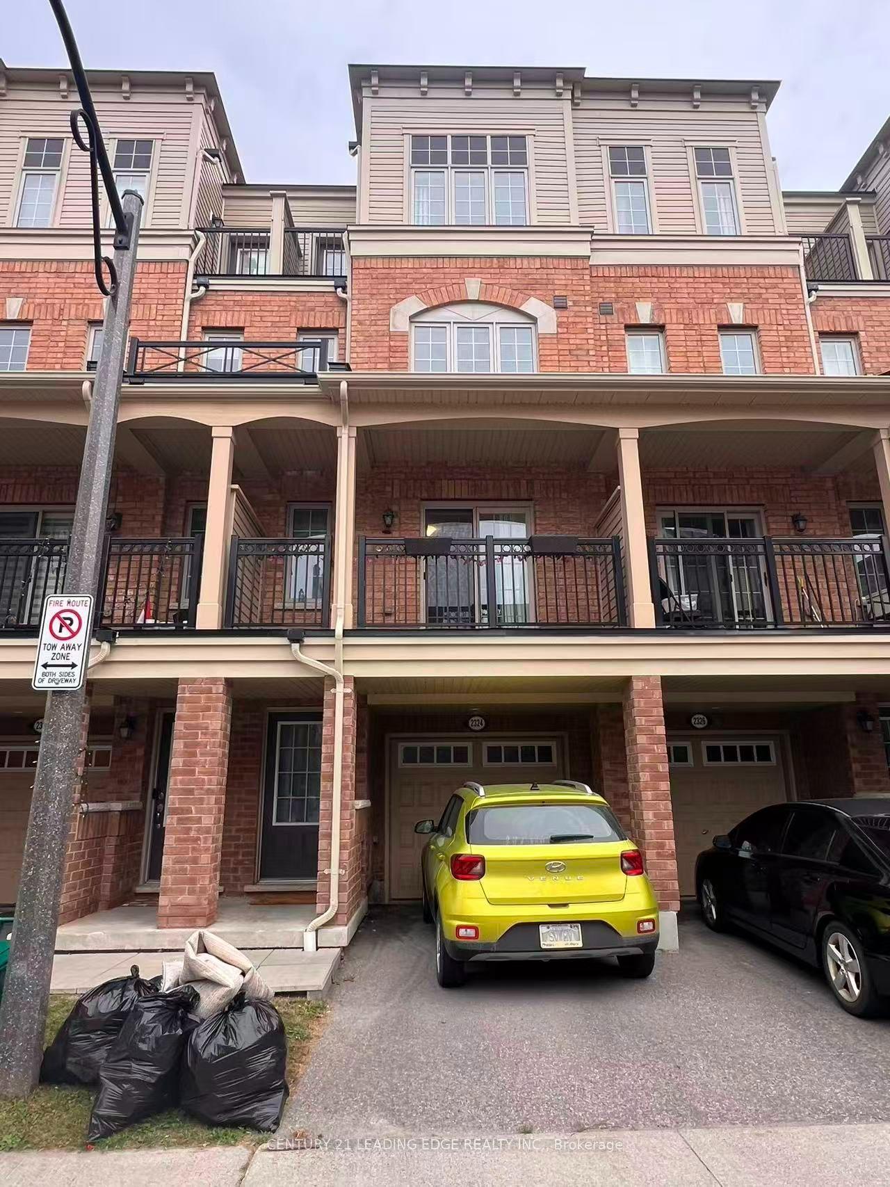 2324 Chevron Prince Path, Oshawa — Condo Town for lease, photo 1