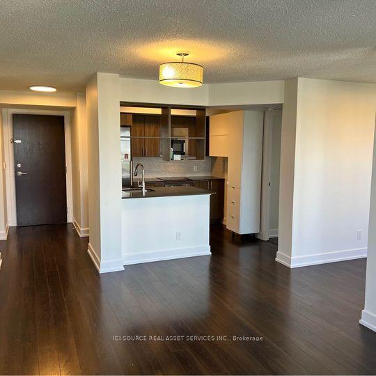 6 Eva Road 1803 #1803 — photo 1